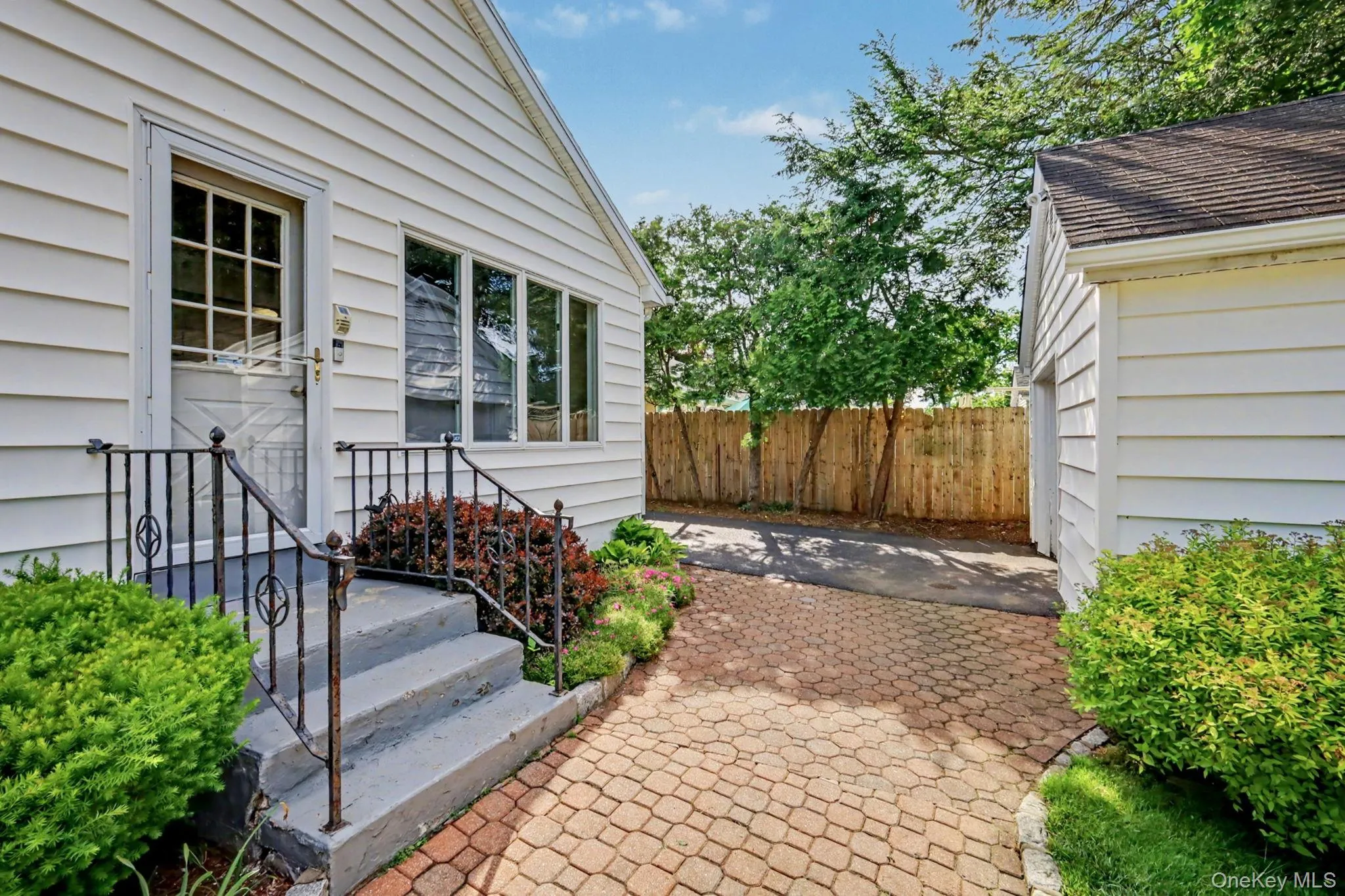 13 Dellworth Drive, Somers, NY, 3 Bedrooms Bedrooms, 9 Rooms Rooms,2 BathroomsBathrooms,Residential,For Rent,Dellworth,0,1006989 13 Dellworth Drive, Somers, NY, 3 Bedrooms Bedrooms, 9 Rooms Rooms,2 BathroomsBathrooms,Residential,For Rent,Dellworth,0,1006989