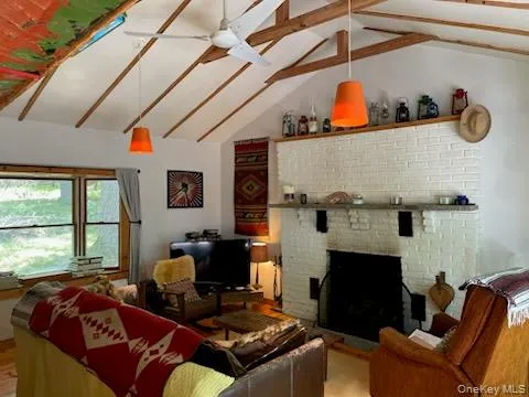 3 Perry Road, Highland, NY, 2 Bedrooms Bedrooms, 4 Rooms Rooms,1 BathroomBathrooms,Residential,For Rent,Perry,0,1006992 3 Perry Road, Highland, NY, 2 Bedrooms Bedrooms, 4 Rooms Rooms,1 BathroomBathrooms,Residential,For Rent,Perry,0,1006992
