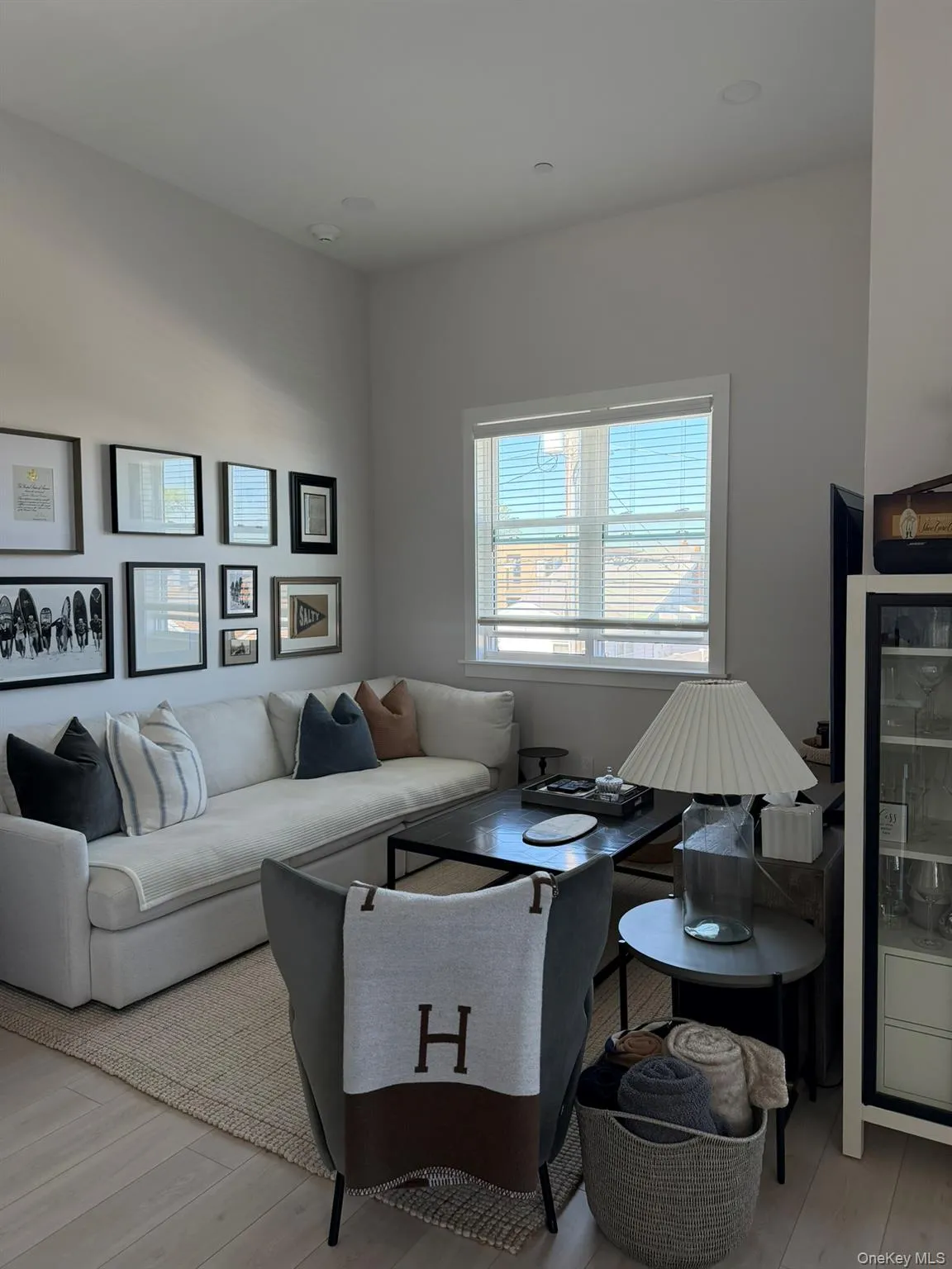 326a Long Beach Road, Hempstead, NY, 2 Bedrooms Bedrooms, 5 Rooms Rooms,2 BathroomsBathrooms,Residential Lease,For Rent,Long Beach,0,1006993 326a Long Beach Road, Hempstead, NY, 2 Bedrooms Bedrooms, 5 Rooms Rooms,2 BathroomsBathrooms,Residential Lease,For Rent,Long Beach,0,1006993