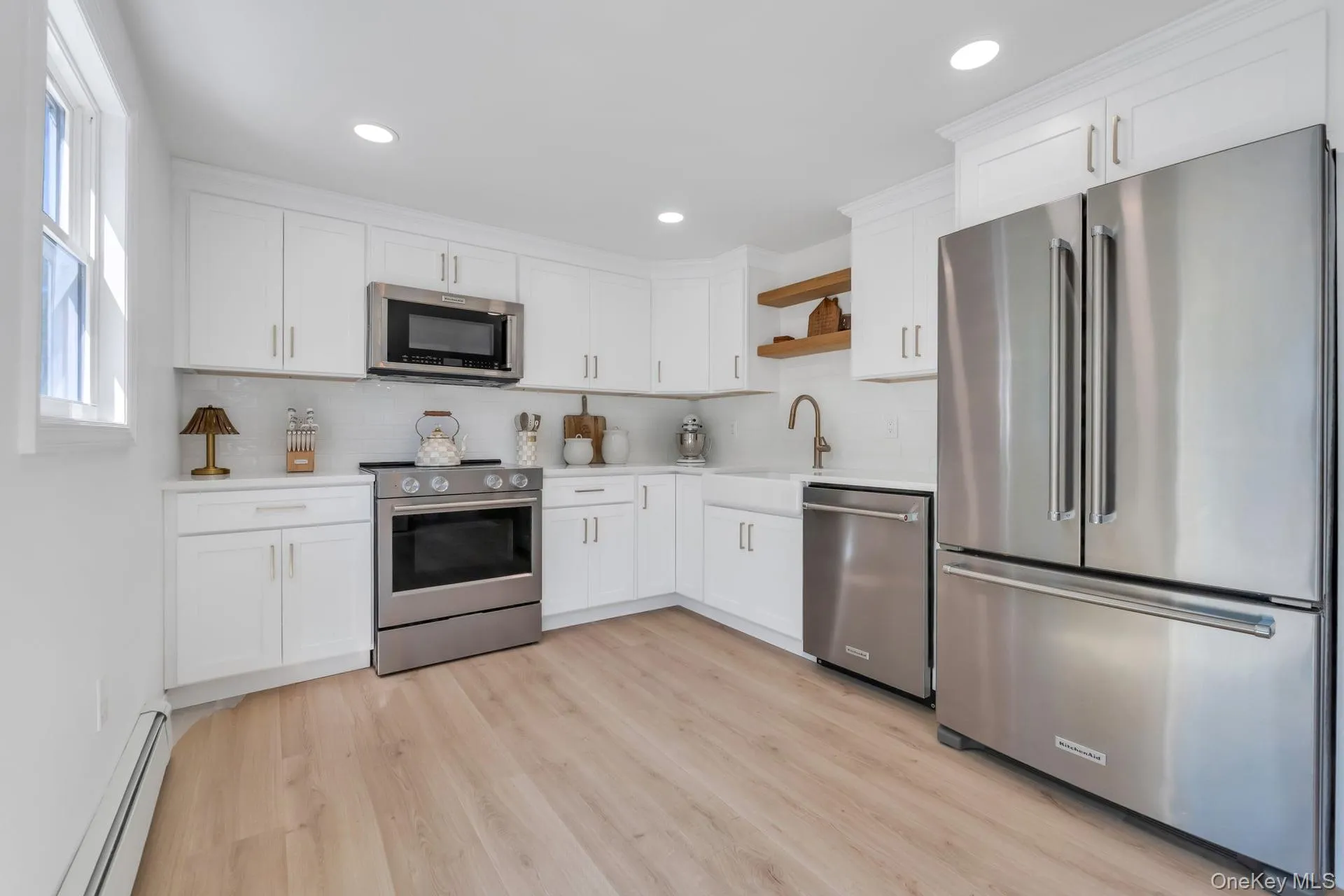338 Easton Street, Islip, NY, 4 Bedrooms Bedrooms, 8 Rooms Rooms,3 BathroomsBathrooms,Residential,For Rent,Easton,0,1006994 338 Easton Street, Islip, NY, 4 Bedrooms Bedrooms, 8 Rooms Rooms,3 BathroomsBathrooms,Residential,For Rent,Easton,0,1006994