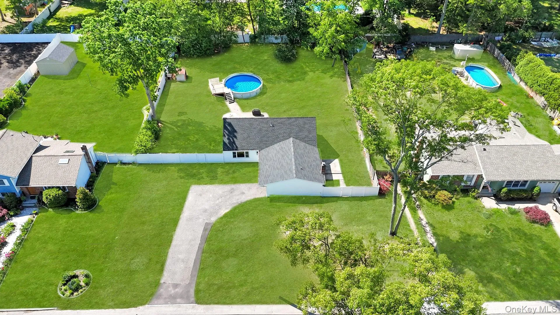 338 Easton Street, Islip, NY, 4 Bedrooms Bedrooms, 8 Rooms Rooms,3 BathroomsBathrooms,Residential,For Rent,Easton,0,1006994 338 Easton Street, Islip, NY, 4 Bedrooms Bedrooms, 8 Rooms Rooms,3 BathroomsBathrooms,Residential,For Rent,Easton,0,1006994