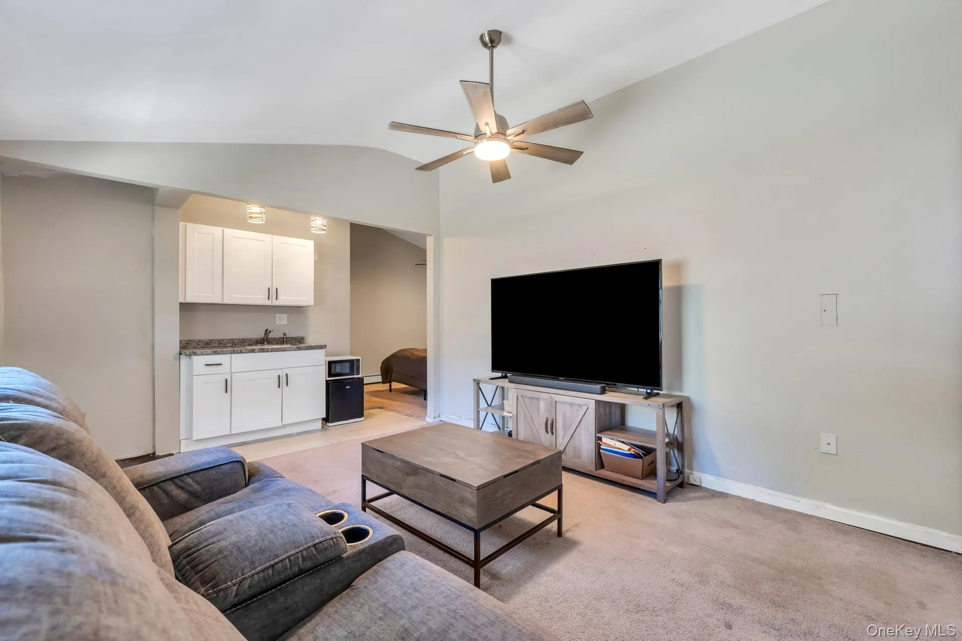 338 Easton Street, Islip, NY, 4 Bedrooms Bedrooms, 8 Rooms Rooms,3 BathroomsBathrooms,Residential,For Rent,Easton,0,1006994 338 Easton Street, Islip, NY, 4 Bedrooms Bedrooms, 8 Rooms Rooms,3 BathroomsBathrooms,Residential,For Rent,Easton,0,1006994