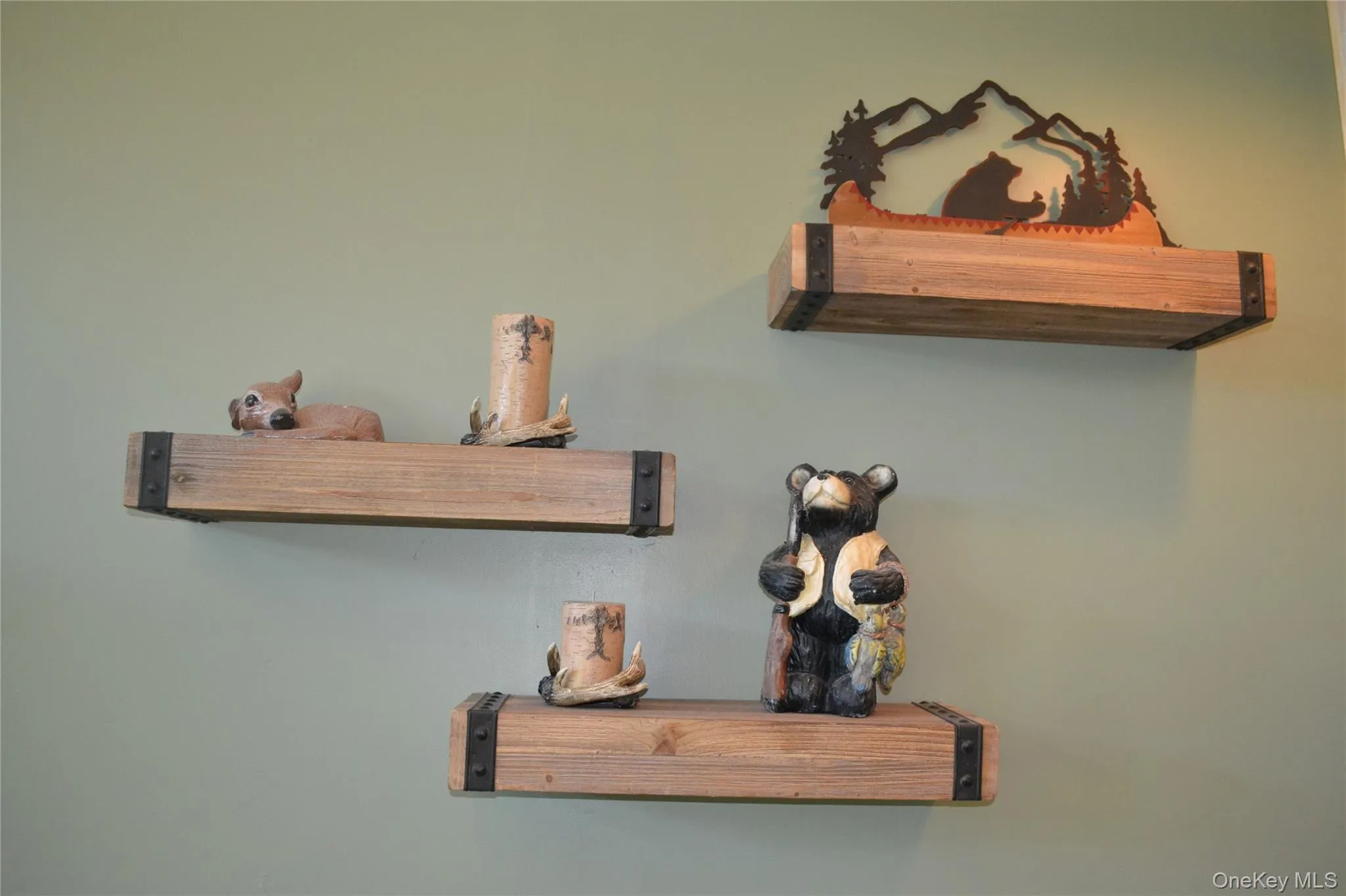 Rustic cabin accents Rustic cabin accents
