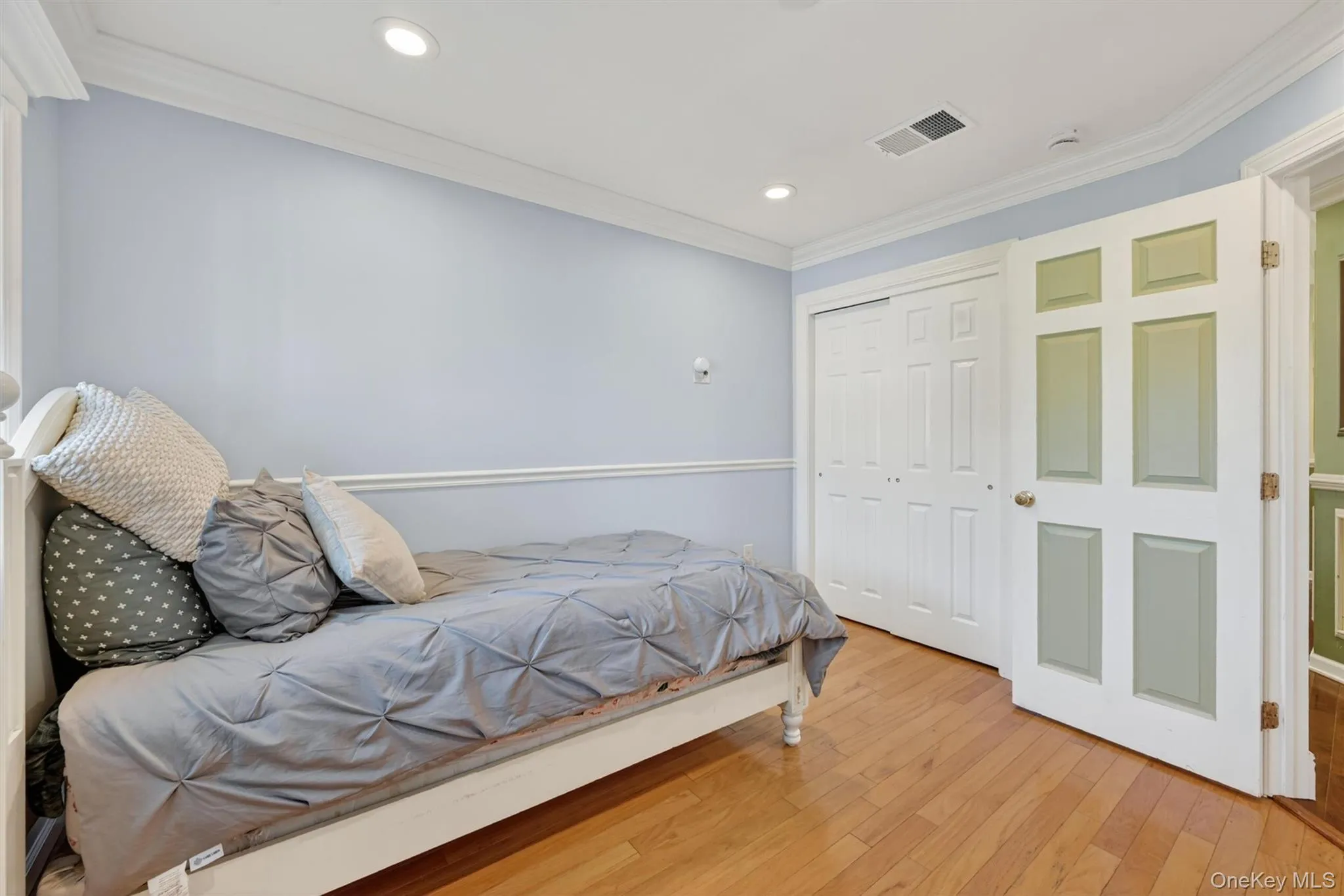 The third bedroom has double door closets. The third bedroom has double door closets.