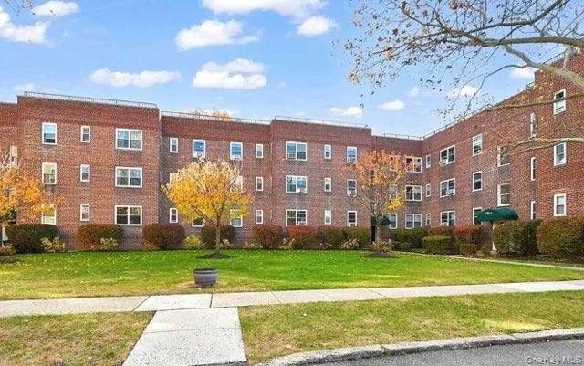 4782 Boston Post Road, Pelham, NY, 2 Bedrooms Bedrooms, 5 Rooms Rooms,1 BathroomBathrooms,Residential,For Rent,Boston Post,0,1007001 4782 Boston Post Road, Pelham, NY, 2 Bedrooms Bedrooms, 5 Rooms Rooms,1 BathroomBathrooms,Residential,For Rent,Boston Post,0,1007001