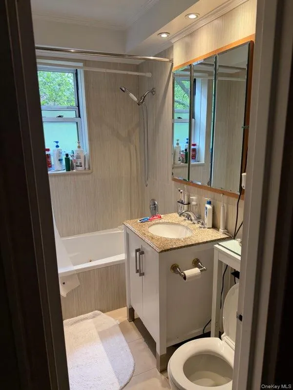 4782 Boston Post Road, Pelham, NY, 2 Bedrooms Bedrooms, 5 Rooms Rooms,1 BathroomBathrooms,Residential,For Rent,Boston Post,0,1007001 4782 Boston Post Road, Pelham, NY, 2 Bedrooms Bedrooms, 5 Rooms Rooms,1 BathroomBathrooms,Residential,For Rent,Boston Post,0,1007001