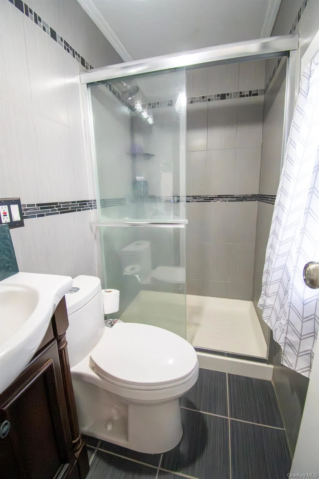 671 Arlington Avenue, Hempstead, NY, 3 Bedrooms Bedrooms, 8 Rooms Rooms,2 BathroomsBathrooms,Residential,For Rent,Arlington,0,1007006 671 Arlington Avenue, Hempstead, NY, 3 Bedrooms Bedrooms, 8 Rooms Rooms,2 BathroomsBathrooms,Residential,For Rent,Arlington,0,1007006