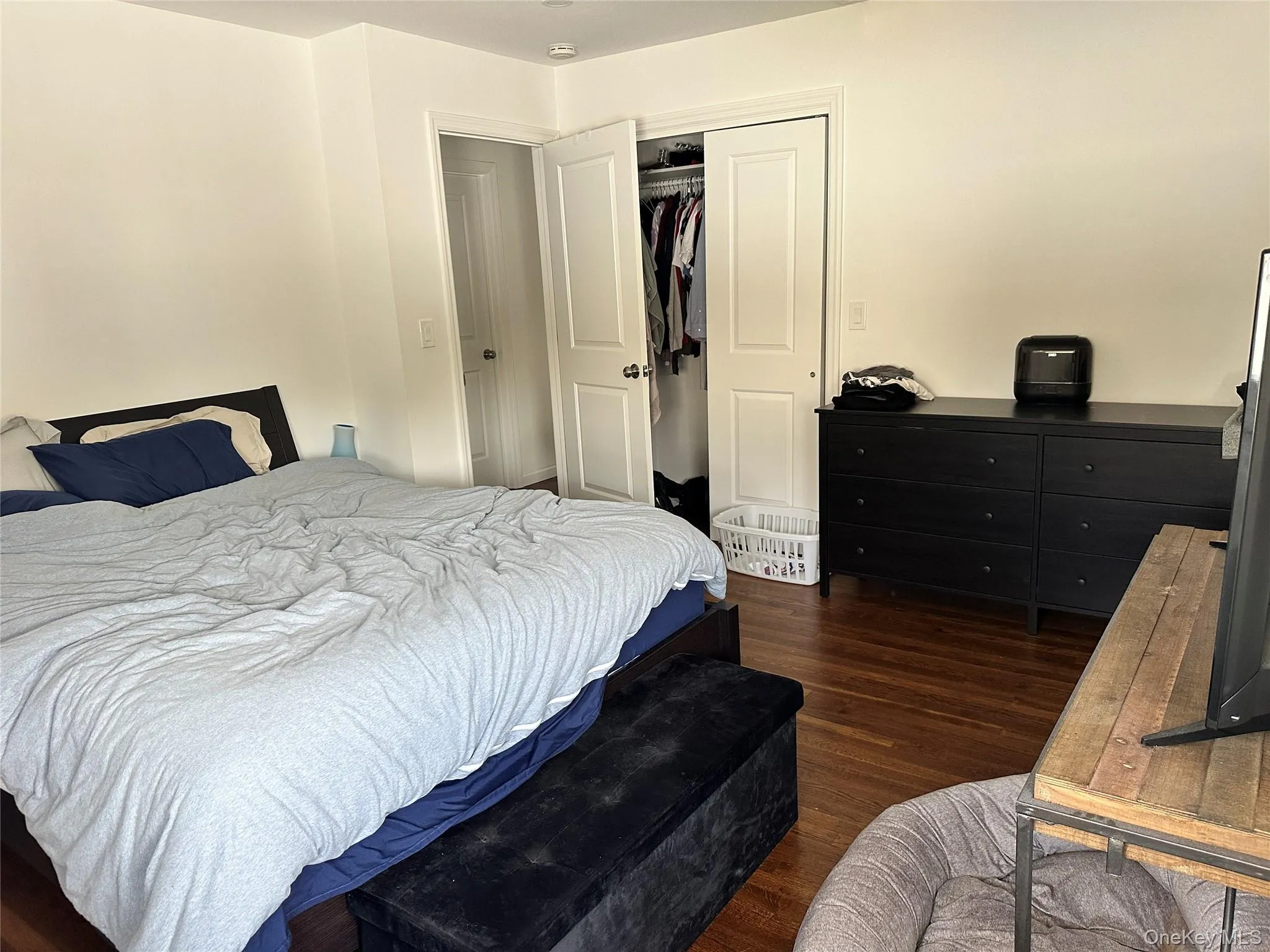 1741 Warren Place, Hempstead, NY, 3 Bedrooms Bedrooms, 6 Rooms Rooms,2 BathroomsBathrooms,Residential Lease,For Rent,Warren,0,1007007 1741 Warren Place, Hempstead, NY, 3 Bedrooms Bedrooms, 6 Rooms Rooms,2 BathroomsBathrooms,Residential Lease,For Rent,Warren,0,1007007
