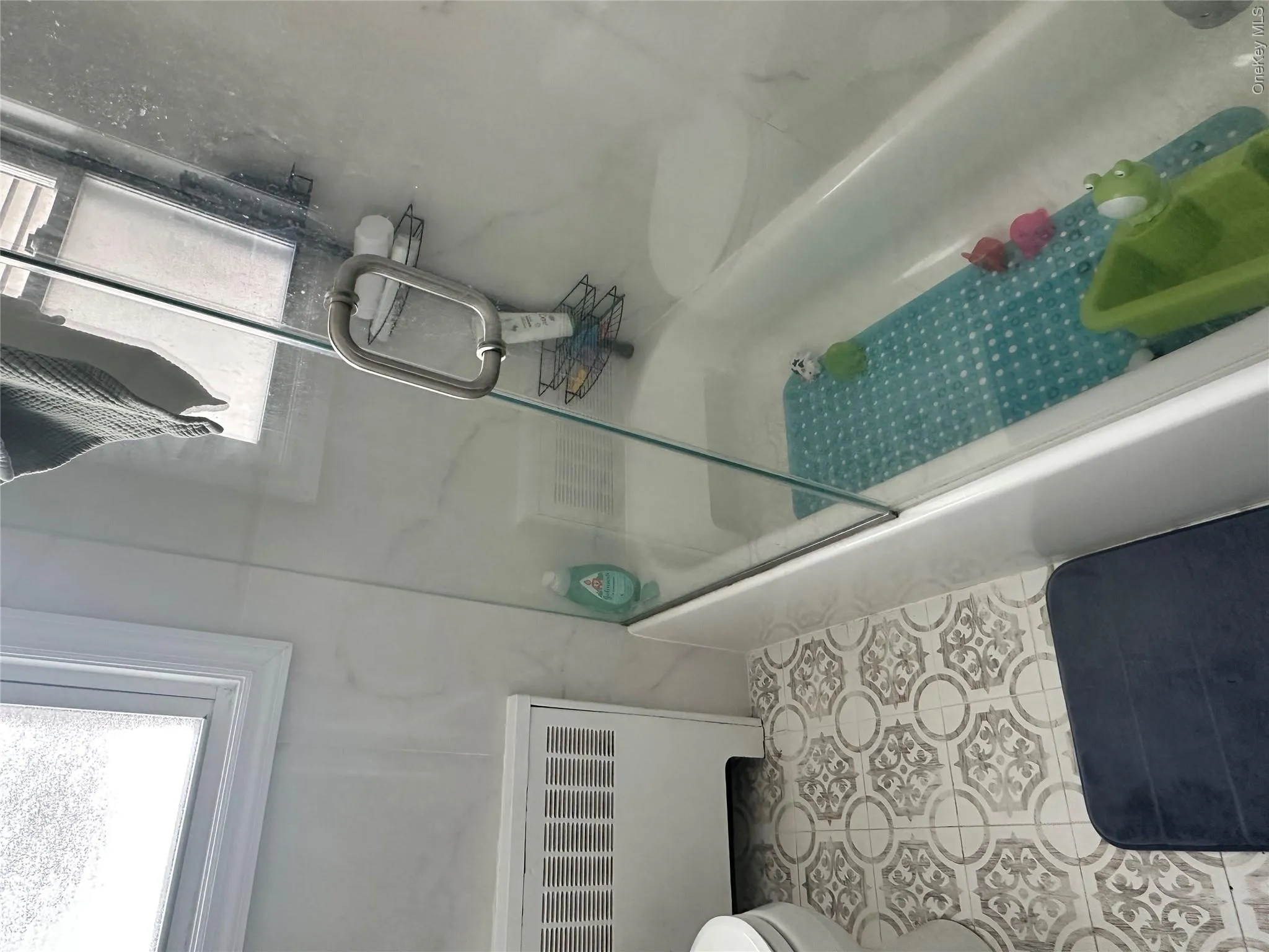 1741 Warren Place, Hempstead, NY, 3 Bedrooms Bedrooms, 6 Rooms Rooms,2 BathroomsBathrooms,Residential Lease,For Rent,Warren,0,1007007 1741 Warren Place, Hempstead, NY, 3 Bedrooms Bedrooms, 6 Rooms Rooms,2 BathroomsBathrooms,Residential Lease,For Rent,Warren,0,1007007
