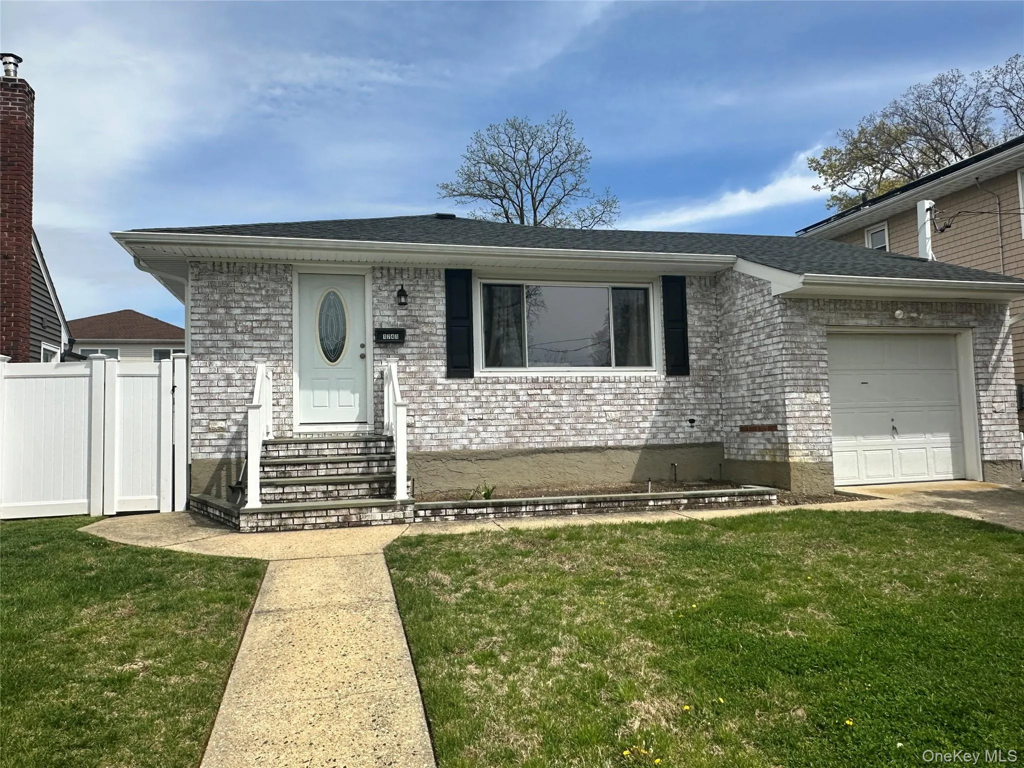 1741 Warren Place, Hempstead, NY, 3 Bedrooms Bedrooms, 6 Rooms Rooms,2 BathroomsBathrooms,Residential Lease,For Rent,Warren,0,1007007 1741 Warren Place, Hempstead, NY, 3 Bedrooms Bedrooms, 6 Rooms Rooms,2 BathroomsBathrooms,Residential Lease,For Rent,Warren,0,1007007