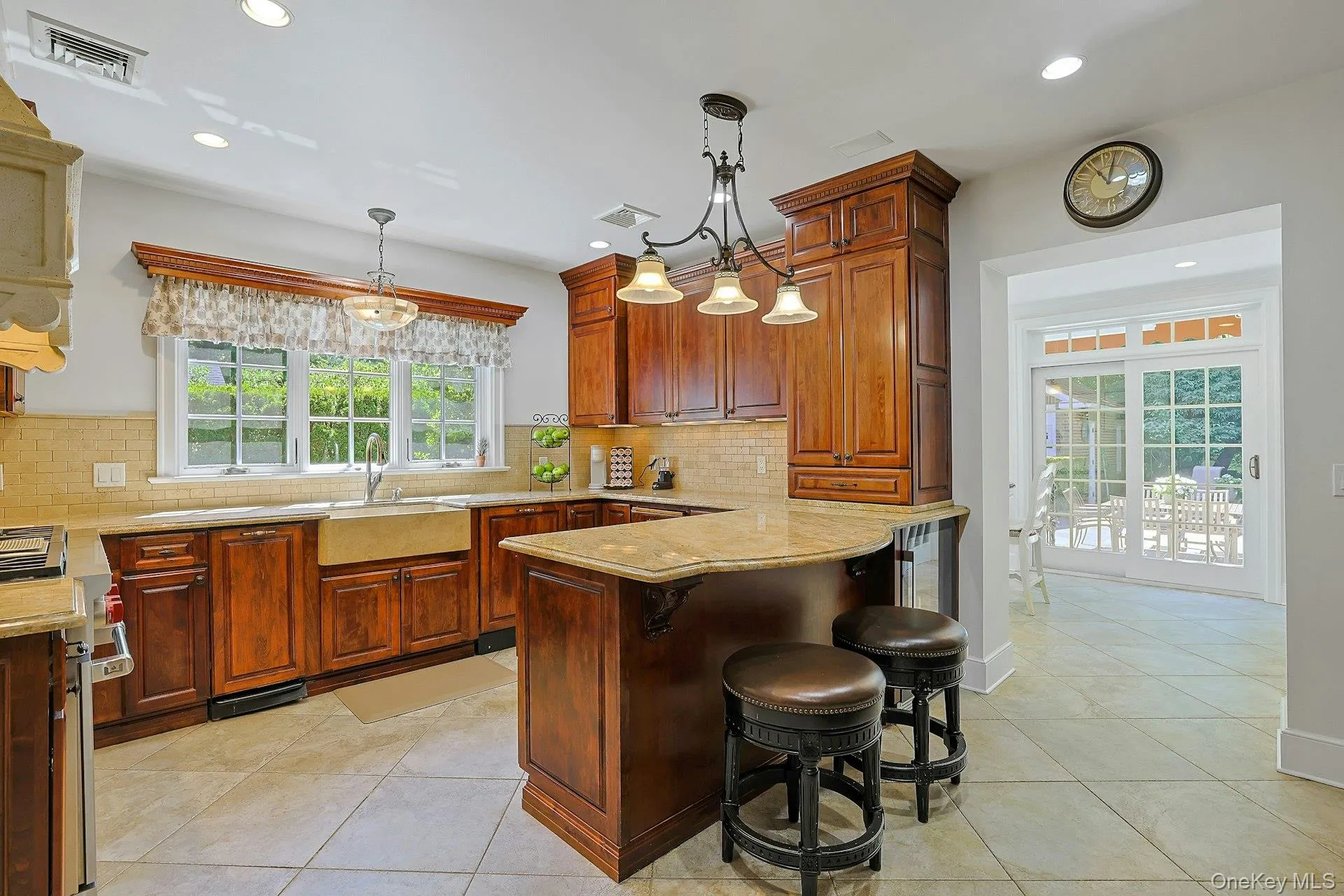 516 Bellwood Avenue, Mount Pleasant, NY, 4 Bedrooms Bedrooms, 8 Rooms Rooms,3 BathroomsBathrooms,Residential,For Rent,Bellwood,0,1007010 516 Bellwood Avenue, Mount Pleasant, NY, 4 Bedrooms Bedrooms, 8 Rooms Rooms,3 BathroomsBathrooms,Residential,For Rent,Bellwood,0,1007010