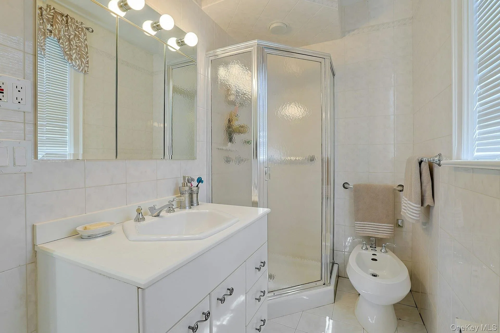 516 Bellwood Avenue, Mount Pleasant, NY, 4 Bedrooms Bedrooms, 8 Rooms Rooms,3 BathroomsBathrooms,Residential,For Rent,Bellwood,0,1007010 516 Bellwood Avenue, Mount Pleasant, NY, 4 Bedrooms Bedrooms, 8 Rooms Rooms,3 BathroomsBathrooms,Residential,For Rent,Bellwood,0,1007010