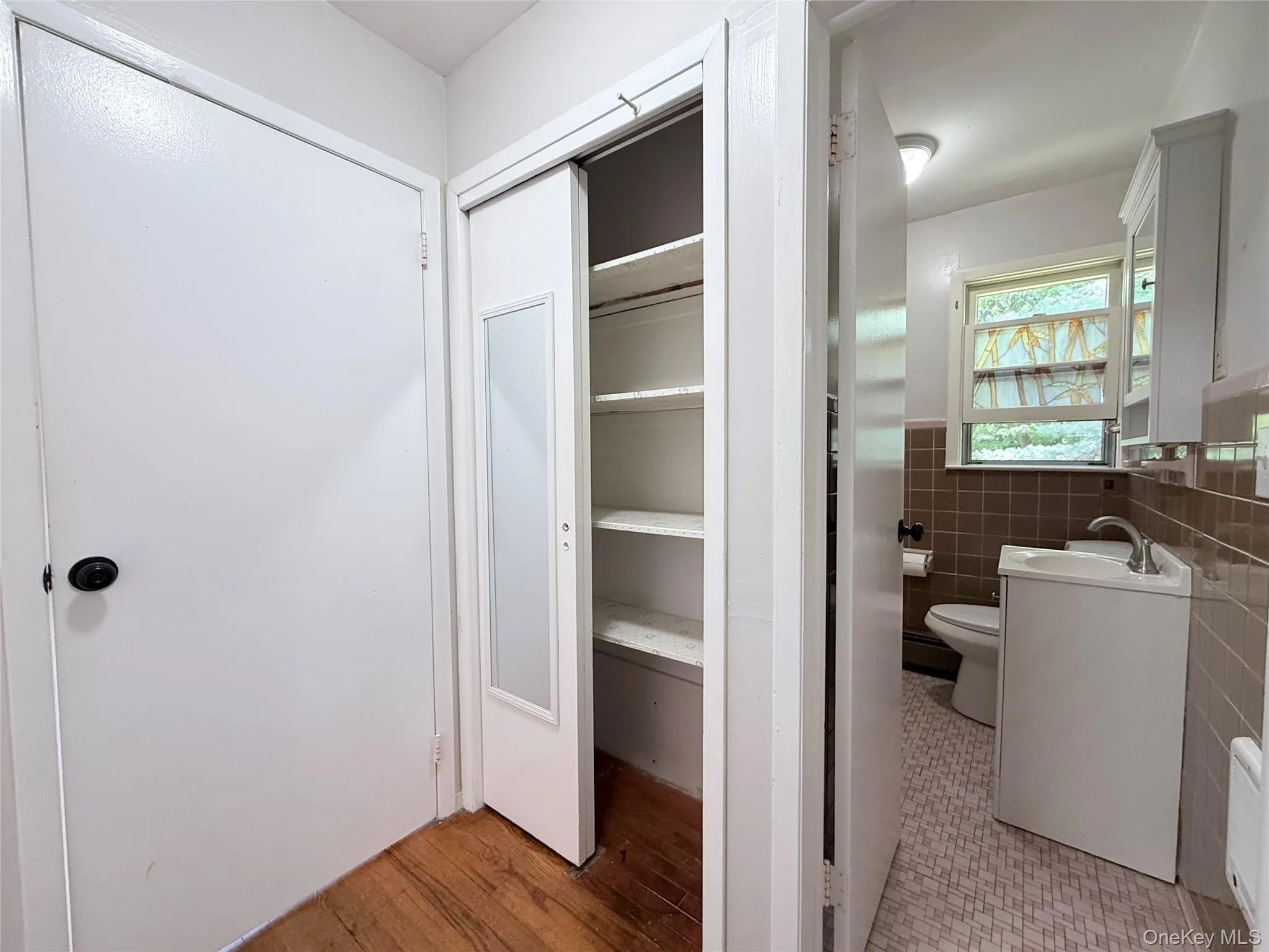 3 Saddle Lane, Thompson, NY, 2 Bedrooms Bedrooms, 6 Rooms Rooms,1 BathroomBathrooms,Residential Lease,For Rent,Saddle,0,1007011 3 Saddle Lane, Thompson, NY, 2 Bedrooms Bedrooms, 6 Rooms Rooms,1 BathroomBathrooms,Residential Lease,For Rent,Saddle,0,1007011