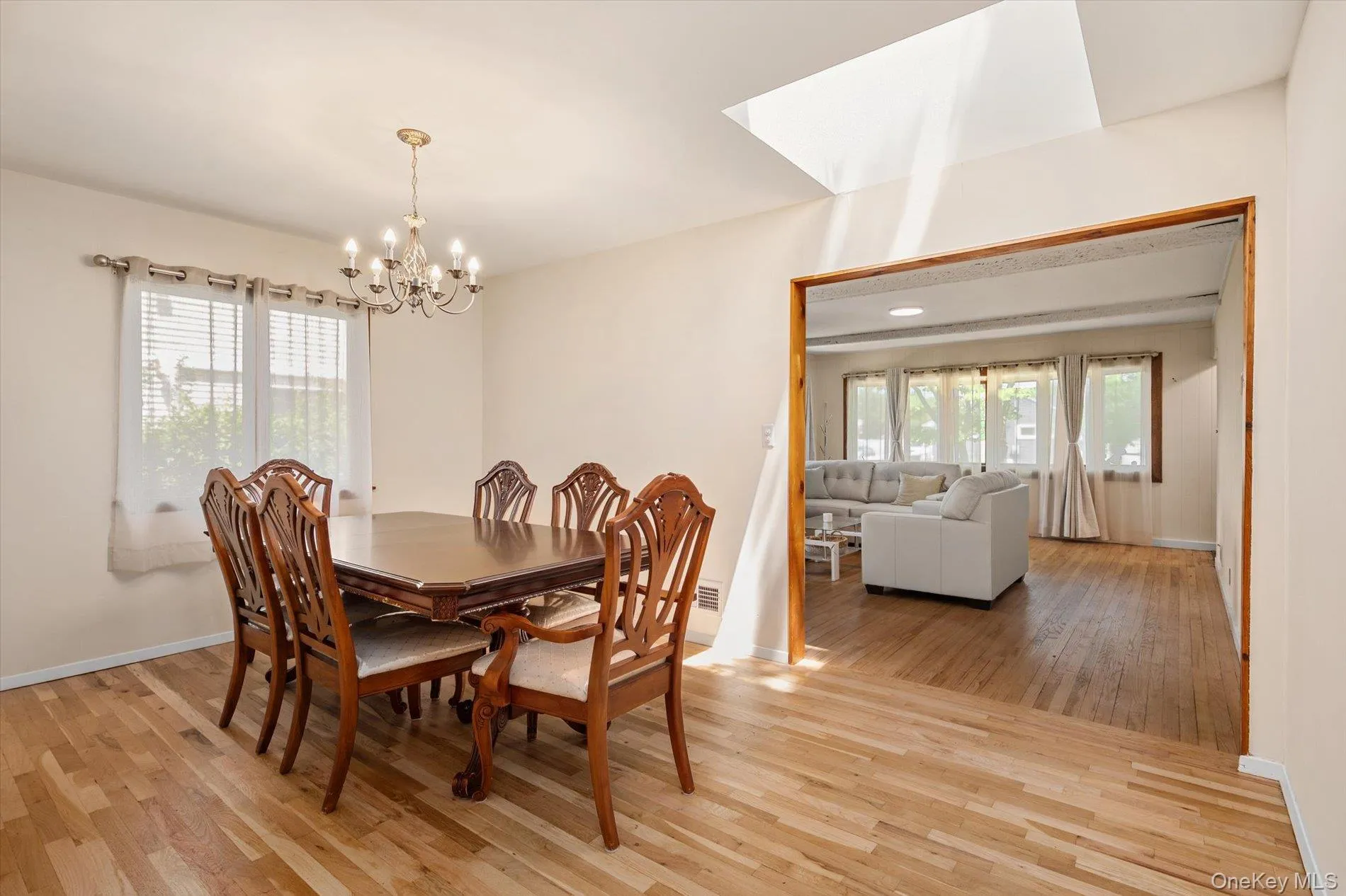 1644 Meadowbrook Road, Hempstead, NY, 4 Bedrooms Bedrooms, 7 Rooms Rooms,2 BathroomsBathrooms,Residential,For Rent,Meadowbrook,0,1007012 1644 Meadowbrook Road, Hempstead, NY, 4 Bedrooms Bedrooms, 7 Rooms Rooms,2 BathroomsBathrooms,Residential,For Rent,Meadowbrook,0,1007012