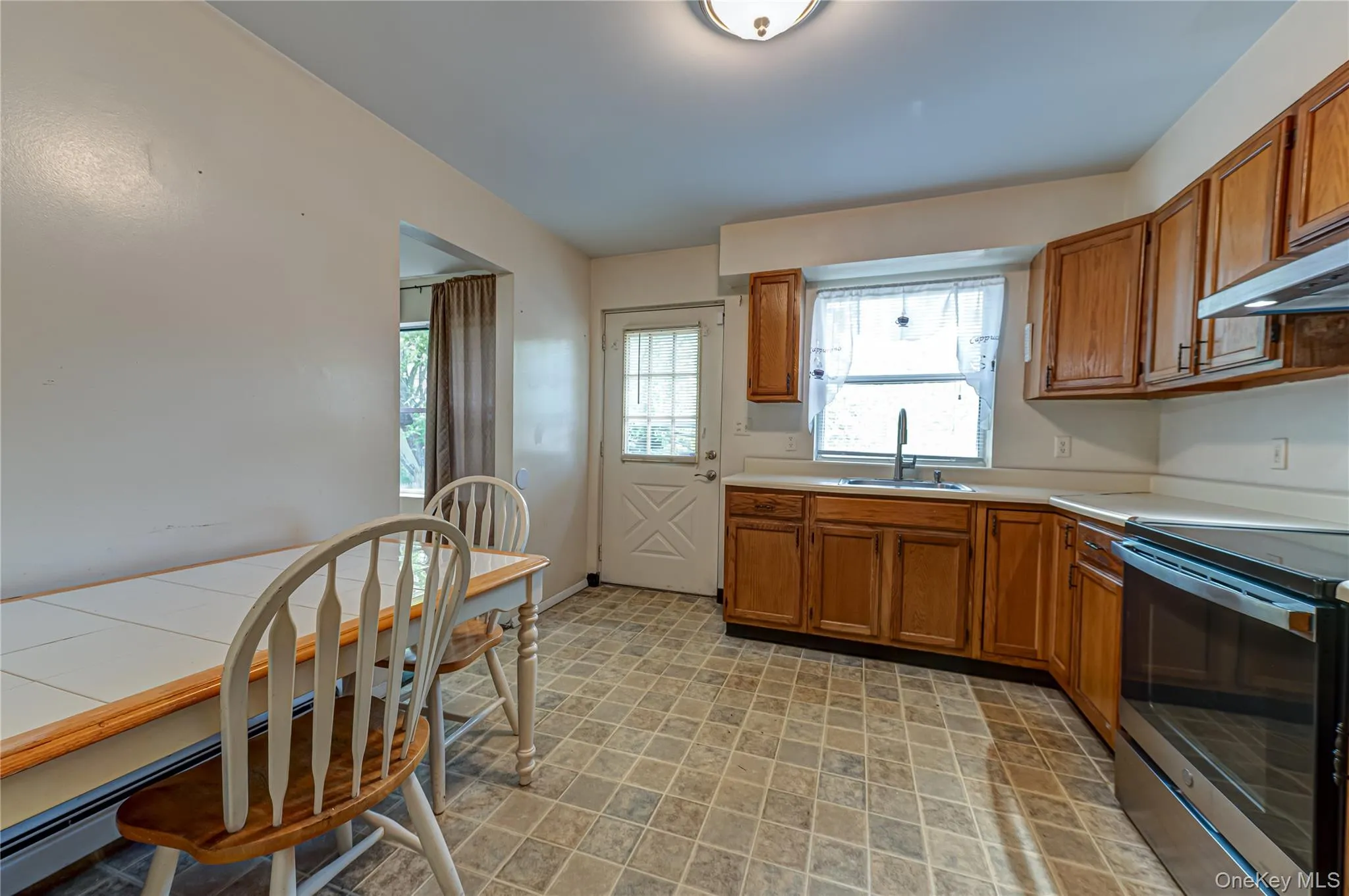 34 Roberts Street, Brookhaven, NY, 2 Bedrooms Bedrooms, 4 Rooms Rooms,1 BathroomBathrooms,Residential,For Rent,Roberts,0,1007014 34 Roberts Street, Brookhaven, NY, 2 Bedrooms Bedrooms, 4 Rooms Rooms,1 BathroomBathrooms,Residential,For Rent,Roberts,0,1007014