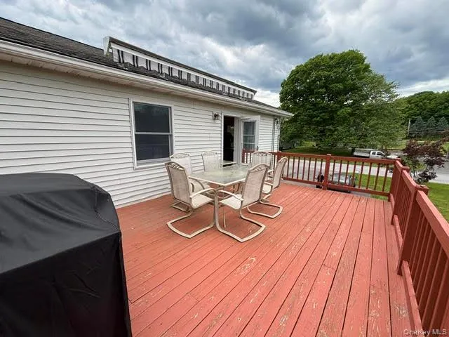 32 Louise Lane, East Fishkill, NY, 1 Bedroom Bedrooms, 3 Rooms Rooms,1 BathroomBathrooms,Residential Lease,For Rent,Louise,0,1007015 32 Louise Lane, East Fishkill, NY, 1 Bedroom Bedrooms, 3 Rooms Rooms,1 BathroomBathrooms,Residential Lease,For Rent,Louise,0,1007015
