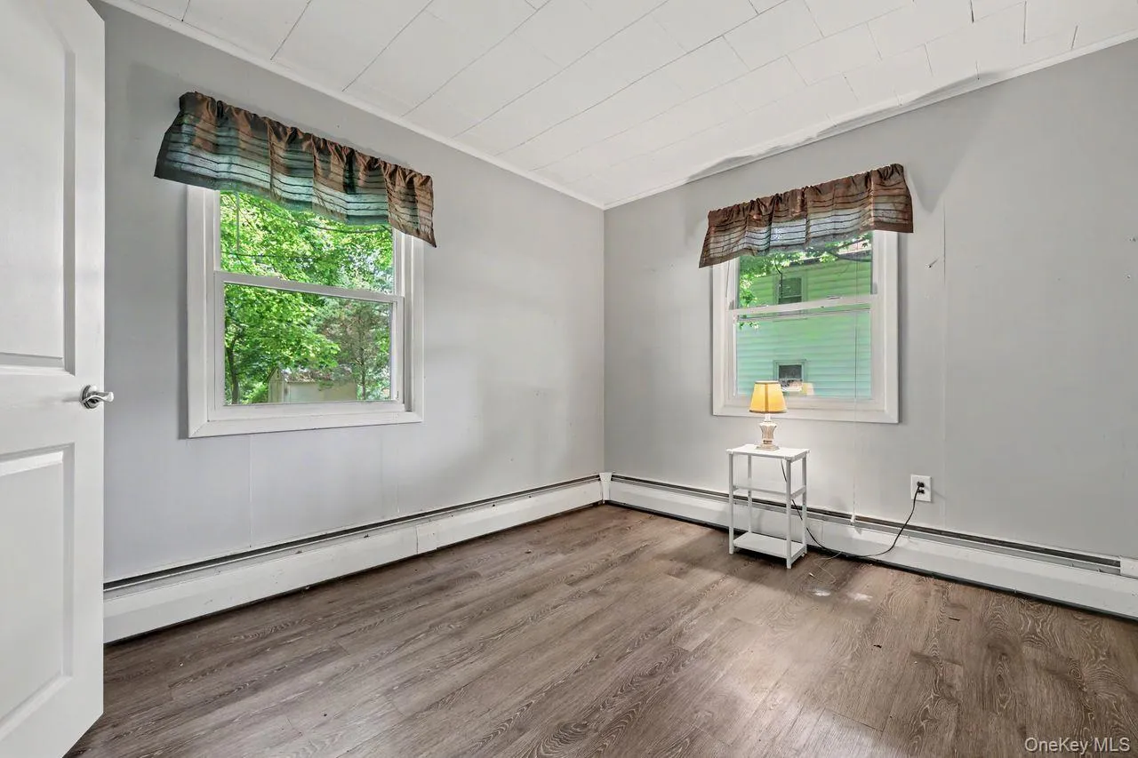 59 Oakwood Drive, Southeast, NY, 3 Bedrooms Bedrooms, 6 Rooms Rooms,1 BathroomBathrooms,Residential,For Rent,Oakwood,0,1007017 59 Oakwood Drive, Southeast, NY, 3 Bedrooms Bedrooms, 6 Rooms Rooms,1 BathroomBathrooms,Residential,For Rent,Oakwood,0,1007017