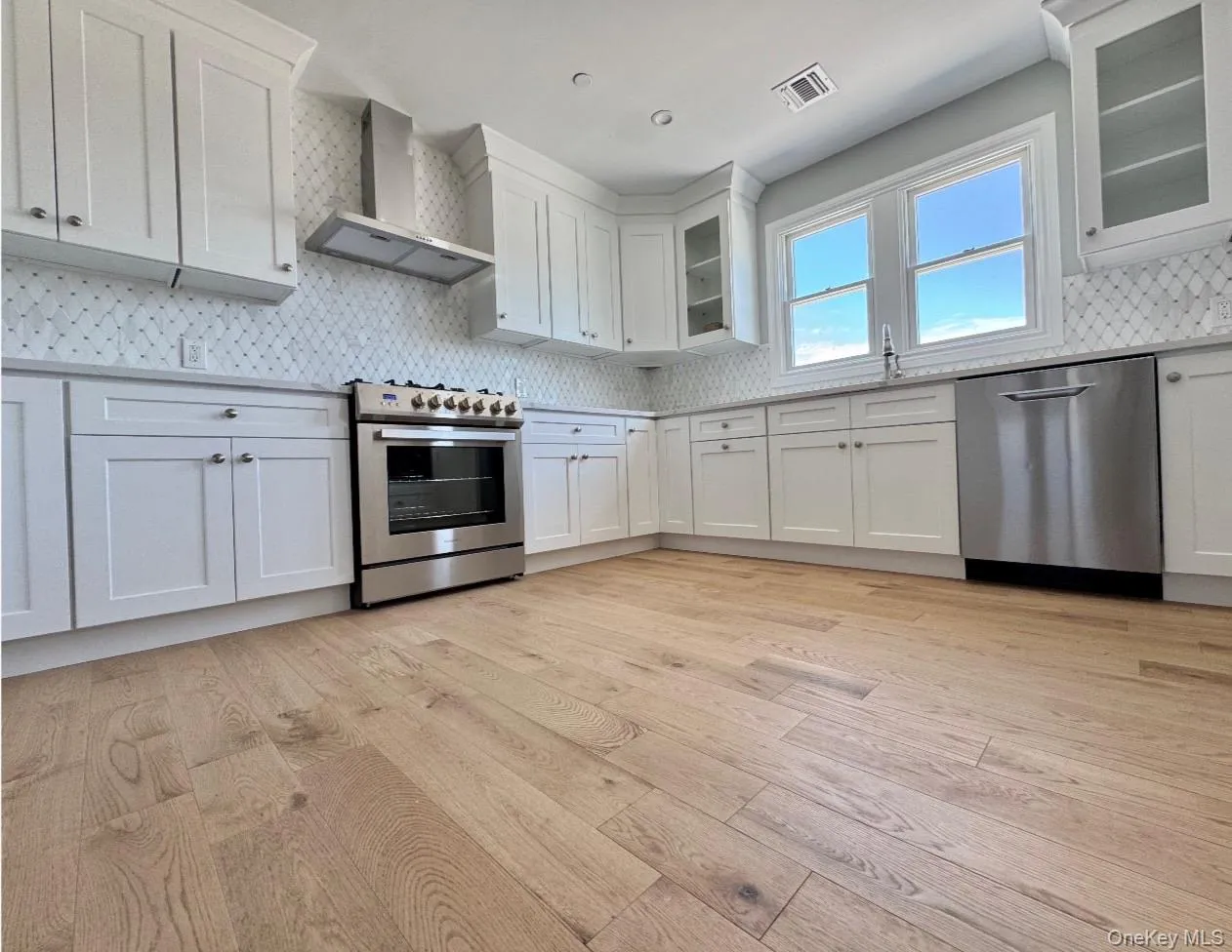 851 Bay Drive, Islip, NY, 4 Bedrooms Bedrooms, 7 Rooms Rooms,2 BathroomsBathrooms,Residential,For Rent,Bay,0,1007018 851 Bay Drive, Islip, NY, 4 Bedrooms Bedrooms, 7 Rooms Rooms,2 BathroomsBathrooms,Residential,For Rent,Bay,0,1007018