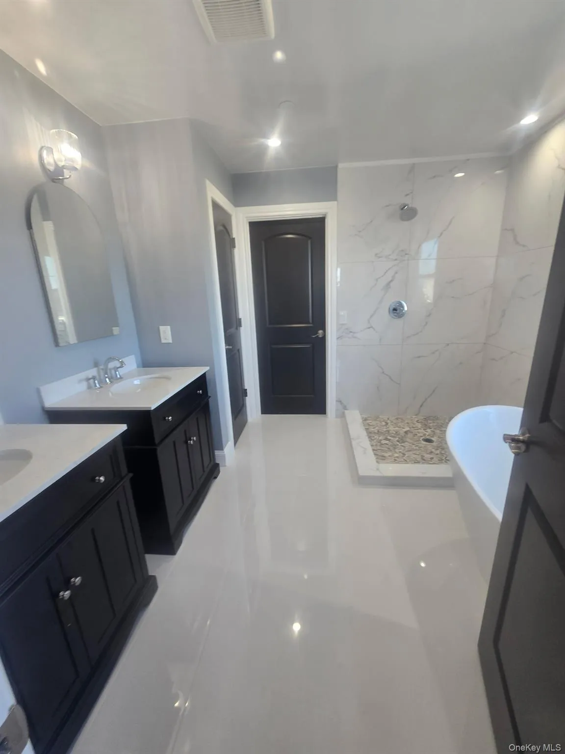 851 Bay Drive, Islip, NY, 4 Bedrooms Bedrooms, 7 Rooms Rooms,2 BathroomsBathrooms,Residential,For Rent,Bay,0,1007018 851 Bay Drive, Islip, NY, 4 Bedrooms Bedrooms, 7 Rooms Rooms,2 BathroomsBathrooms,Residential,For Rent,Bay,0,1007018