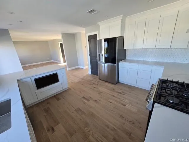 851 Bay Drive, Islip, NY, 4 Bedrooms Bedrooms, 7 Rooms Rooms,2 BathroomsBathrooms,Residential,For Rent,Bay,0,1007018 851 Bay Drive, Islip, NY, 4 Bedrooms Bedrooms, 7 Rooms Rooms,2 BathroomsBathrooms,Residential,For Rent,Bay,0,1007018