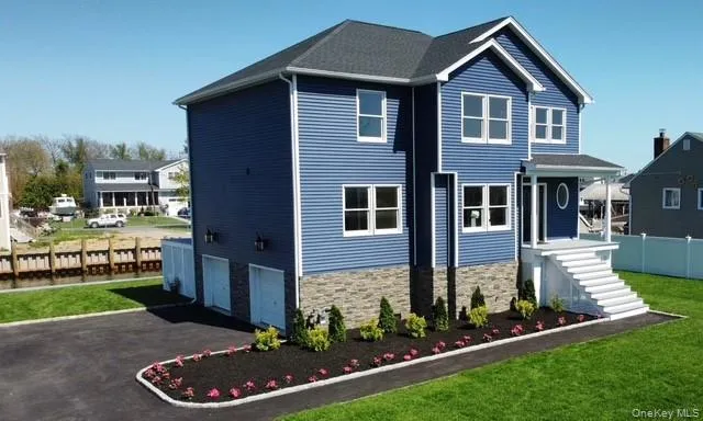 851 Bay Drive, Islip, NY, 4 Bedrooms Bedrooms, 7 Rooms Rooms,2 BathroomsBathrooms,Residential,For Rent,Bay,0,1007018 851 Bay Drive, Islip, NY, 4 Bedrooms Bedrooms, 7 Rooms Rooms,2 BathroomsBathrooms,Residential,For Rent,Bay,0,1007018