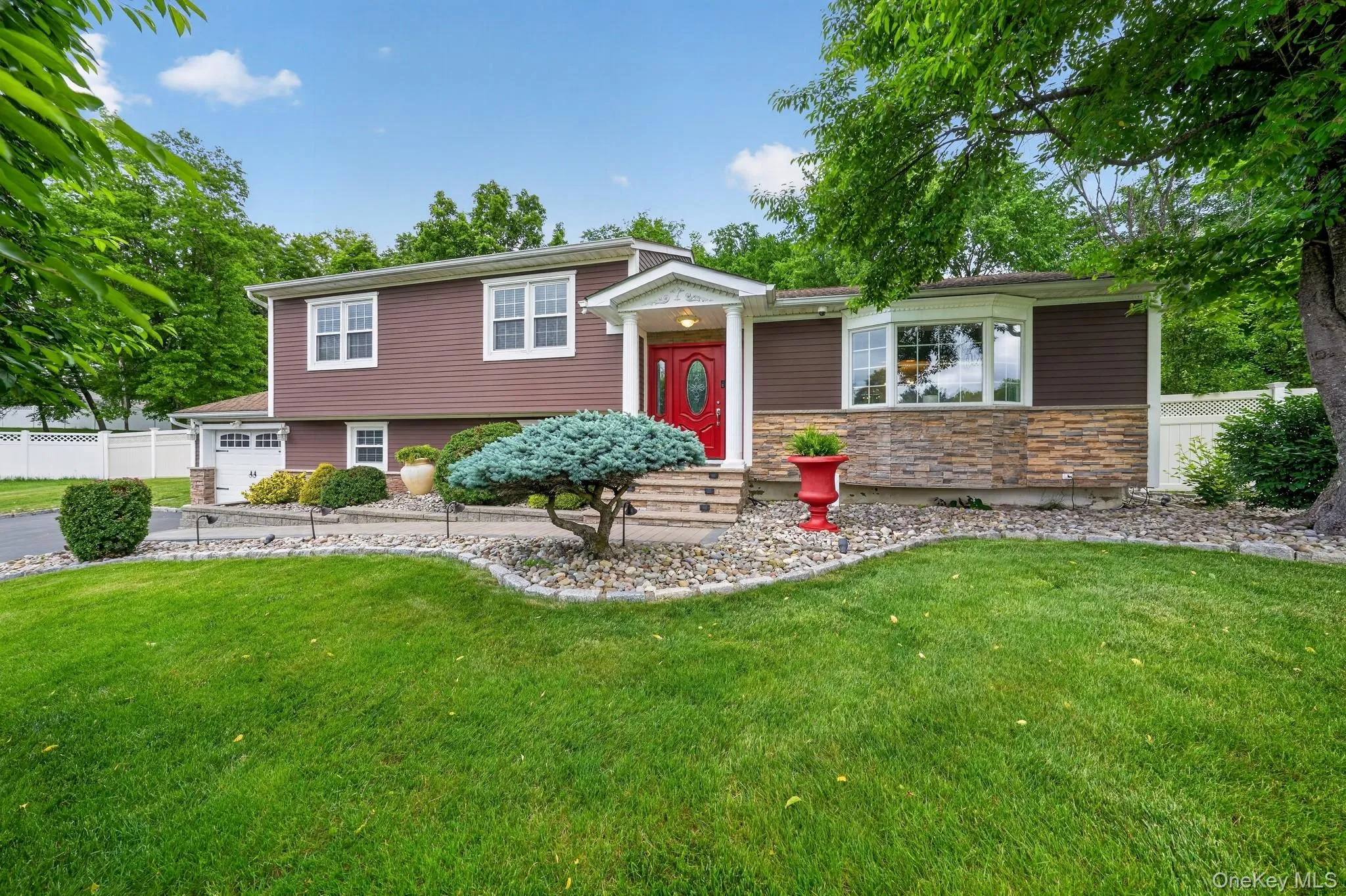 6 Oxford Place, Blooming Grove, NY, 4 Bedrooms Bedrooms, 8 Rooms Rooms,2 BathroomsBathrooms,Residential,For Rent,Oxford,0,1007019 6 Oxford Place, Blooming Grove, NY, 4 Bedrooms Bedrooms, 8 Rooms Rooms,2 BathroomsBathrooms,Residential,For Rent,Oxford,0,1007019