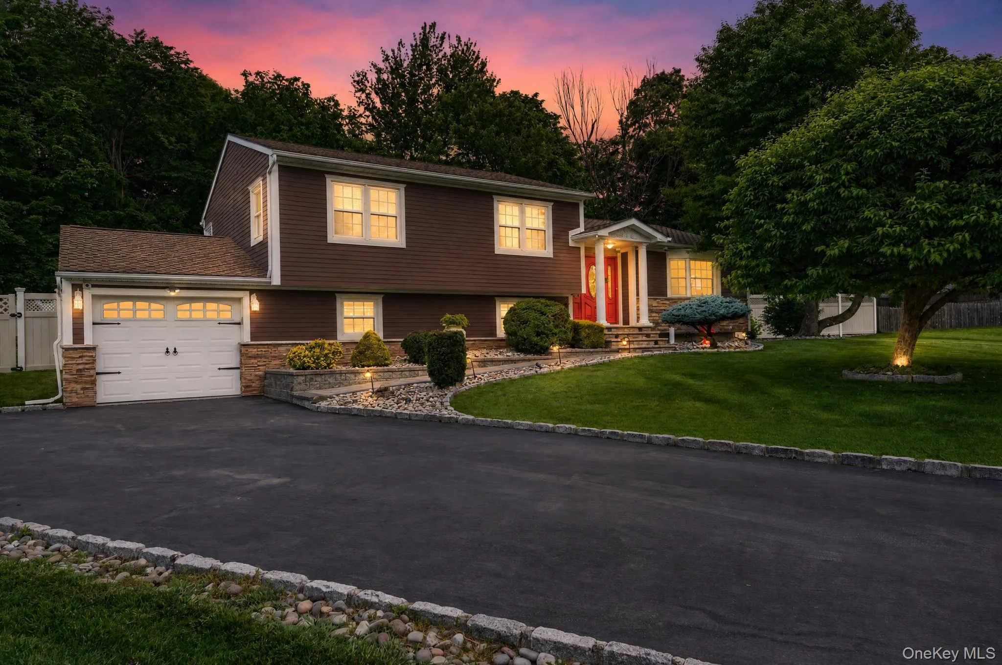 6 Oxford Place, Blooming Grove, NY, 4 Bedrooms Bedrooms, 8 Rooms Rooms,2 BathroomsBathrooms,Residential,For Rent,Oxford,0,1007019 6 Oxford Place, Blooming Grove, NY, 4 Bedrooms Bedrooms, 8 Rooms Rooms,2 BathroomsBathrooms,Residential,For Rent,Oxford,0,1007019