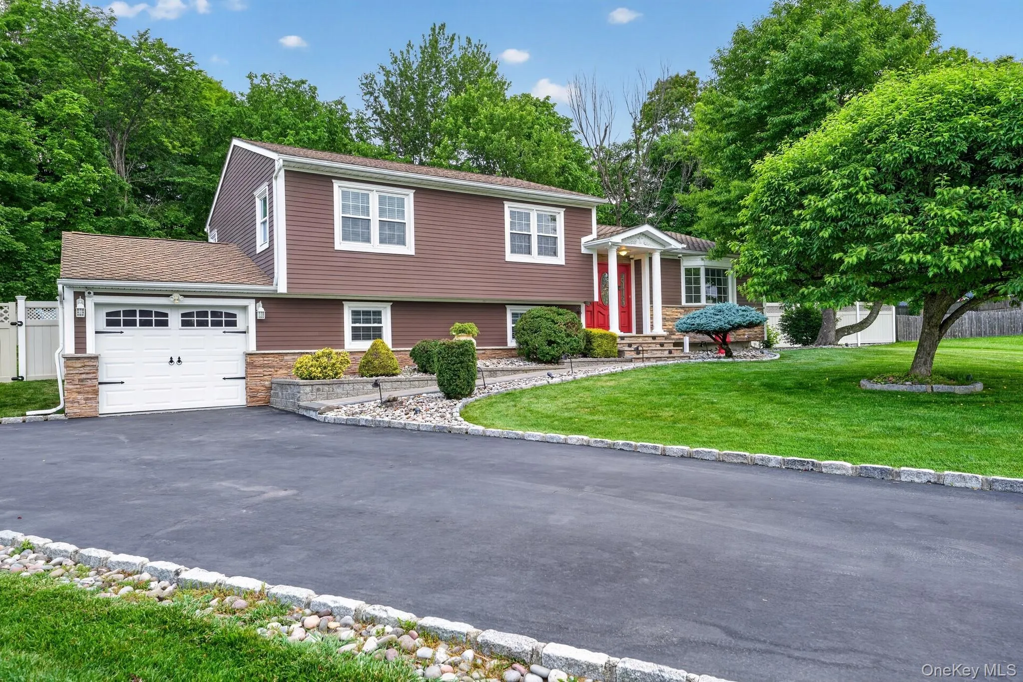 6 Oxford Place, Blooming Grove, NY, 4 Bedrooms Bedrooms, 8 Rooms Rooms,2 BathroomsBathrooms,Residential,For Rent,Oxford,0,1007019 6 Oxford Place, Blooming Grove, NY, 4 Bedrooms Bedrooms, 8 Rooms Rooms,2 BathroomsBathrooms,Residential,For Rent,Oxford,0,1007019