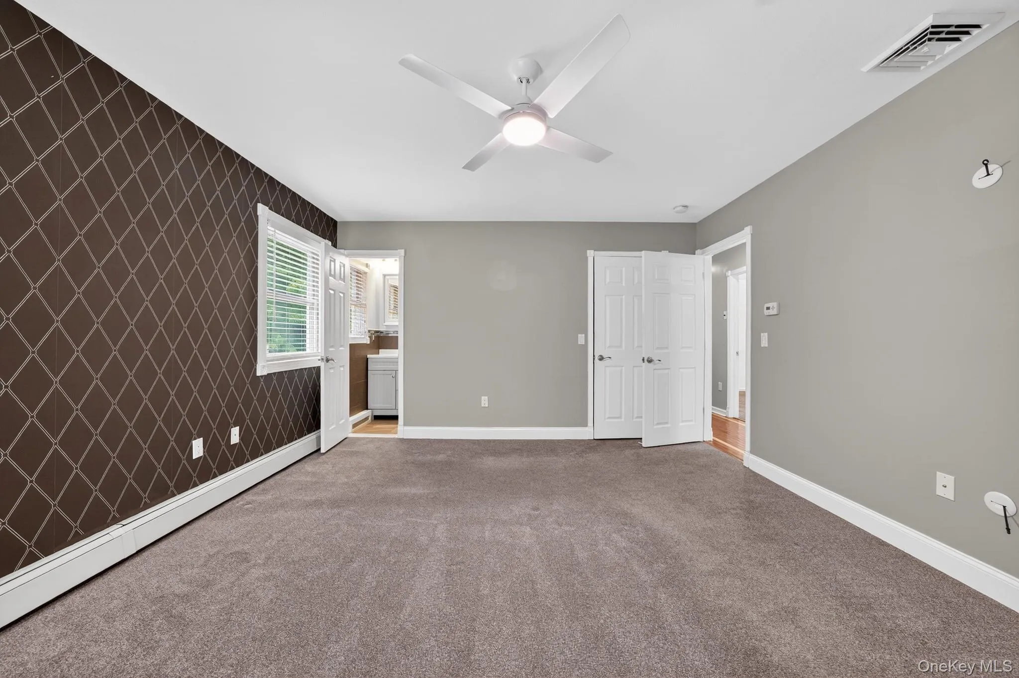 6 Oxford Place, Blooming Grove, NY, 4 Bedrooms Bedrooms, 8 Rooms Rooms,2 BathroomsBathrooms,Residential,For Rent,Oxford,0,1007019 6 Oxford Place, Blooming Grove, NY, 4 Bedrooms Bedrooms, 8 Rooms Rooms,2 BathroomsBathrooms,Residential,For Rent,Oxford,0,1007019