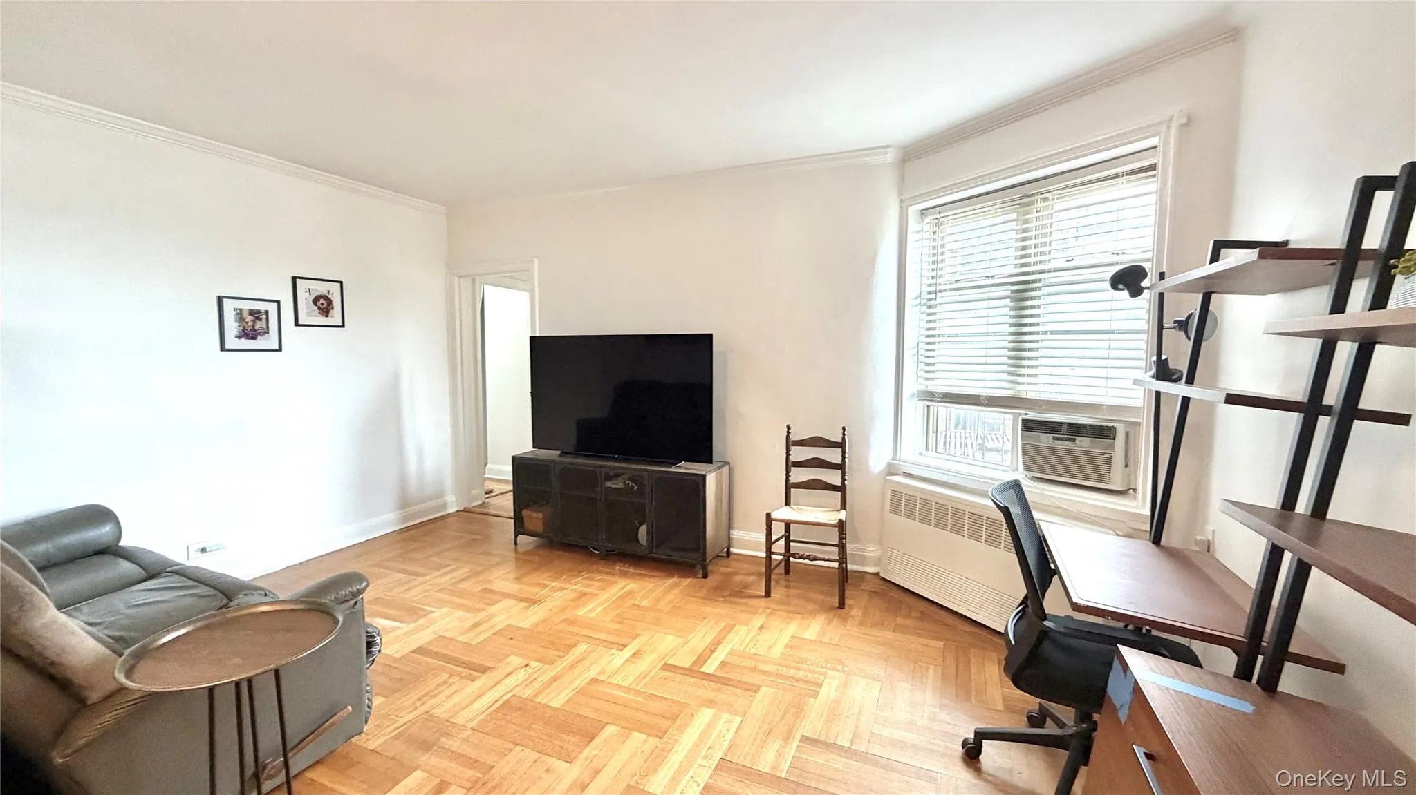 48-42 44th Street, New York, NY, 1 Bedroom Bedrooms, 4 Rooms Rooms,1 BathroomBathrooms,Residential,For Rent,44th Street,0,1007021 48-42 44th Street, New York, NY, 1 Bedroom Bedrooms, 4 Rooms Rooms,1 BathroomBathrooms,Residential,For Rent,44th Street,0,1007021