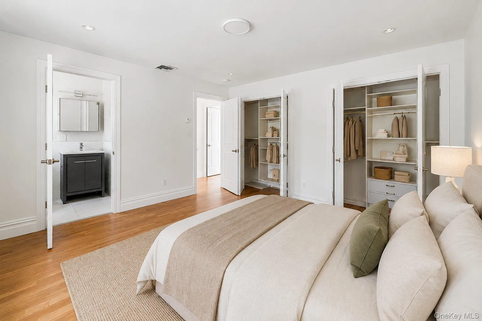 21 Beall Circle, Yonkers, NY, 5 Bedrooms Bedrooms, 8 Rooms Rooms,3 BathroomsBathrooms,Residential Lease,For Rent,Beall,0,1007022 21 Beall Circle, Yonkers, NY, 5 Bedrooms Bedrooms, 8 Rooms Rooms,3 BathroomsBathrooms,Residential Lease,For Rent,Beall,0,1007022