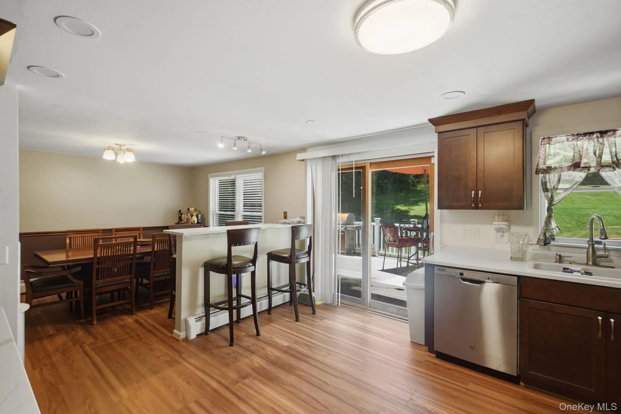 73 Kentview Drive, Carmel, NY, 4 Bedrooms Bedrooms, 8 Rooms Rooms,3 BathroomsBathrooms,Residential,For Rent,Kentview,0,1007023 73 Kentview Drive, Carmel, NY, 4 Bedrooms Bedrooms, 8 Rooms Rooms,3 BathroomsBathrooms,Residential,For Rent,Kentview,0,1007023