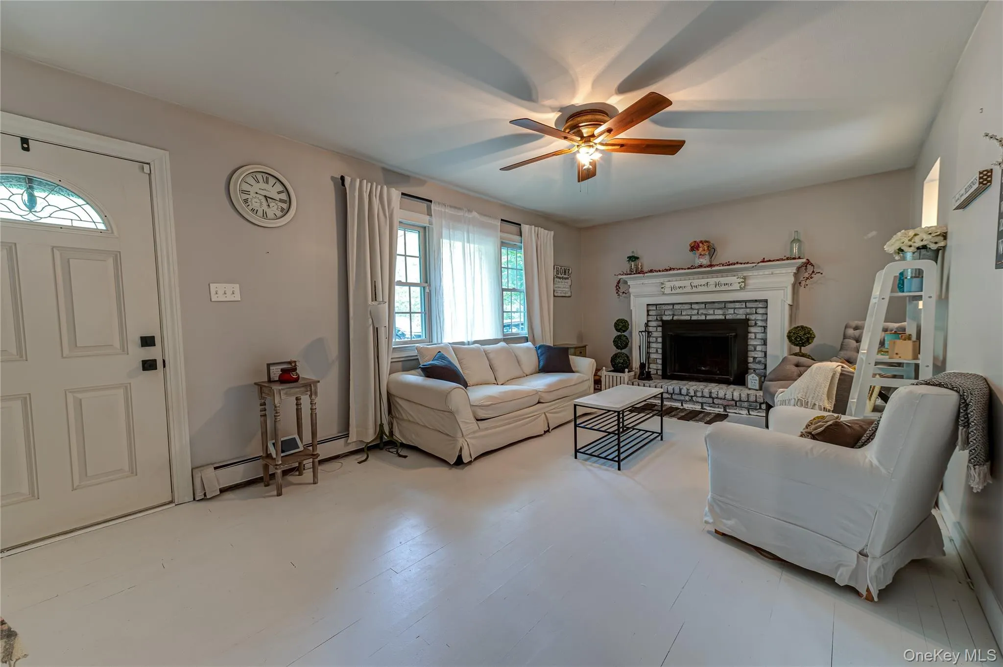 480 Miller Place Road, Brookhaven, NY, 2 Bedrooms Bedrooms, 5 Rooms Rooms,1 BathroomBathrooms,Residential,For Rent,Miller Place,0,1007024 480 Miller Place Road, Brookhaven, NY, 2 Bedrooms Bedrooms, 5 Rooms Rooms,1 BathroomBathrooms,Residential,For Rent,Miller Place,0,1007024