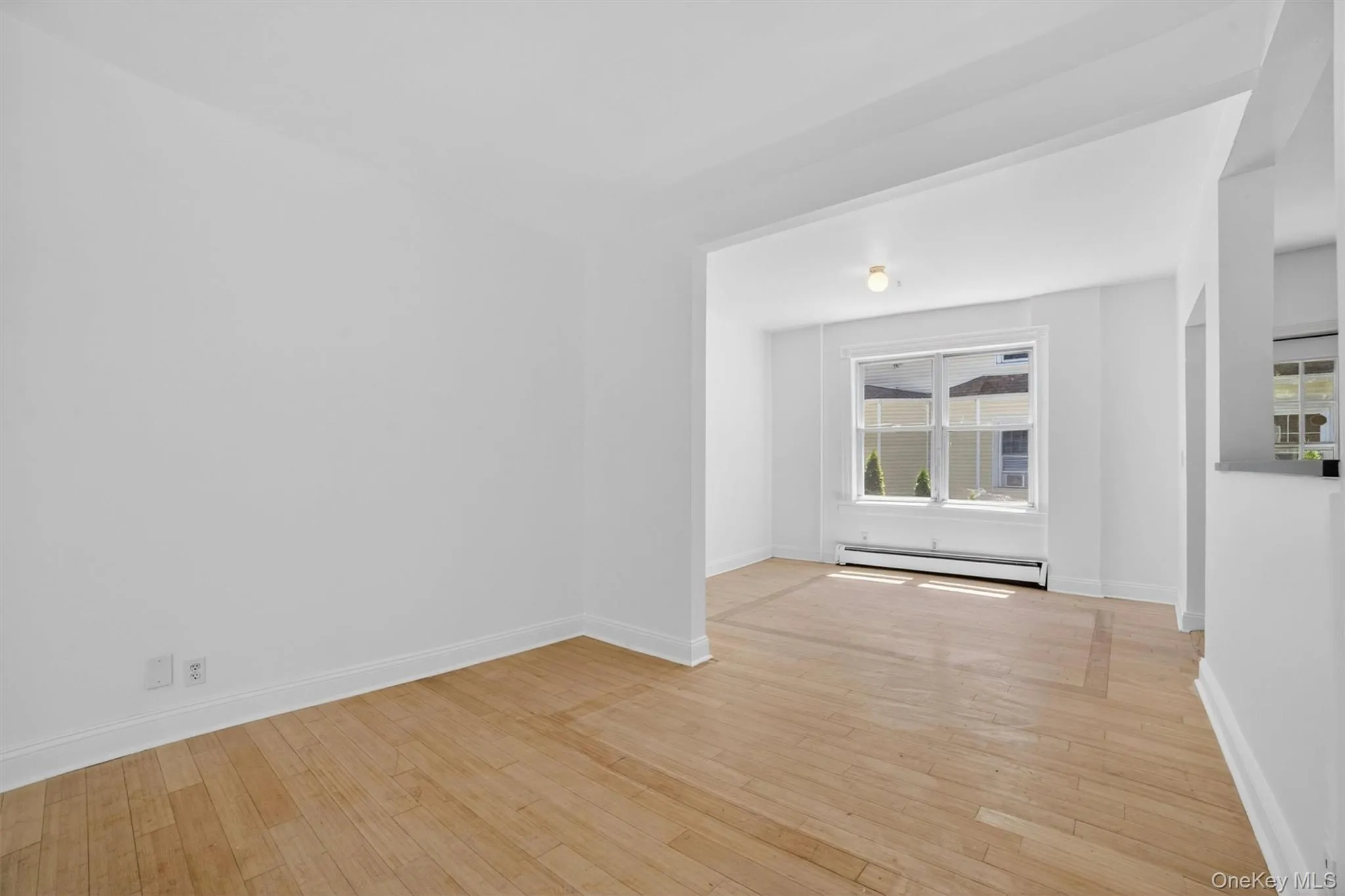 15 Desmond Avenue, Yonkers, NY, 4 Bedrooms Bedrooms, 9 Rooms Rooms,2 BathroomsBathrooms,Residential,For Rent,Desmond,0,1007026 15 Desmond Avenue, Yonkers, NY, 4 Bedrooms Bedrooms, 9 Rooms Rooms,2 BathroomsBathrooms,Residential,For Rent,Desmond,0,1007026