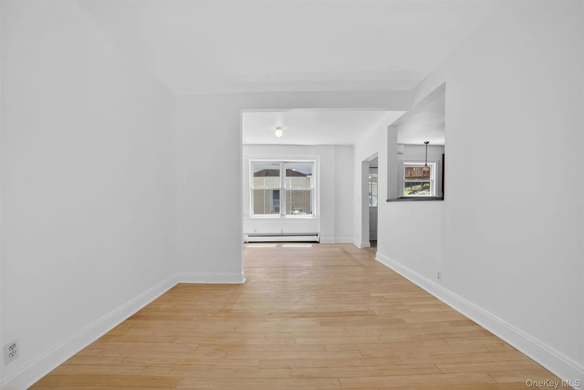 15 Desmond Avenue, Yonkers, NY, 4 Bedrooms Bedrooms, 9 Rooms Rooms,2 BathroomsBathrooms,Residential,For Rent,Desmond,0,1007026 15 Desmond Avenue, Yonkers, NY, 4 Bedrooms Bedrooms, 9 Rooms Rooms,2 BathroomsBathrooms,Residential,For Rent,Desmond,0,1007026