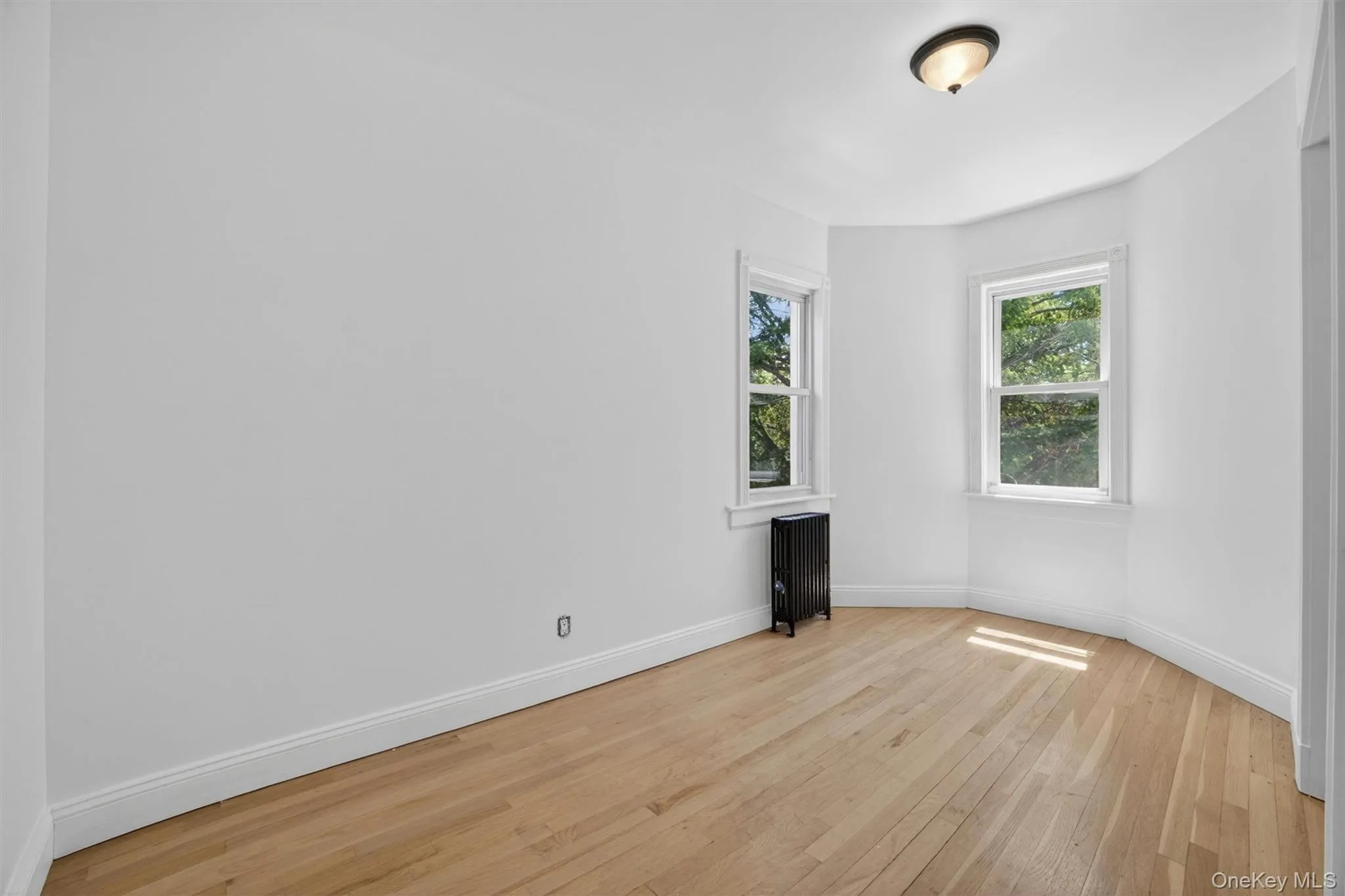 15 Desmond Avenue, Yonkers, NY, 4 Bedrooms Bedrooms, 9 Rooms Rooms,2 BathroomsBathrooms,Residential,For Rent,Desmond,0,1007026 15 Desmond Avenue, Yonkers, NY, 4 Bedrooms Bedrooms, 9 Rooms Rooms,2 BathroomsBathrooms,Residential,For Rent,Desmond,0,1007026