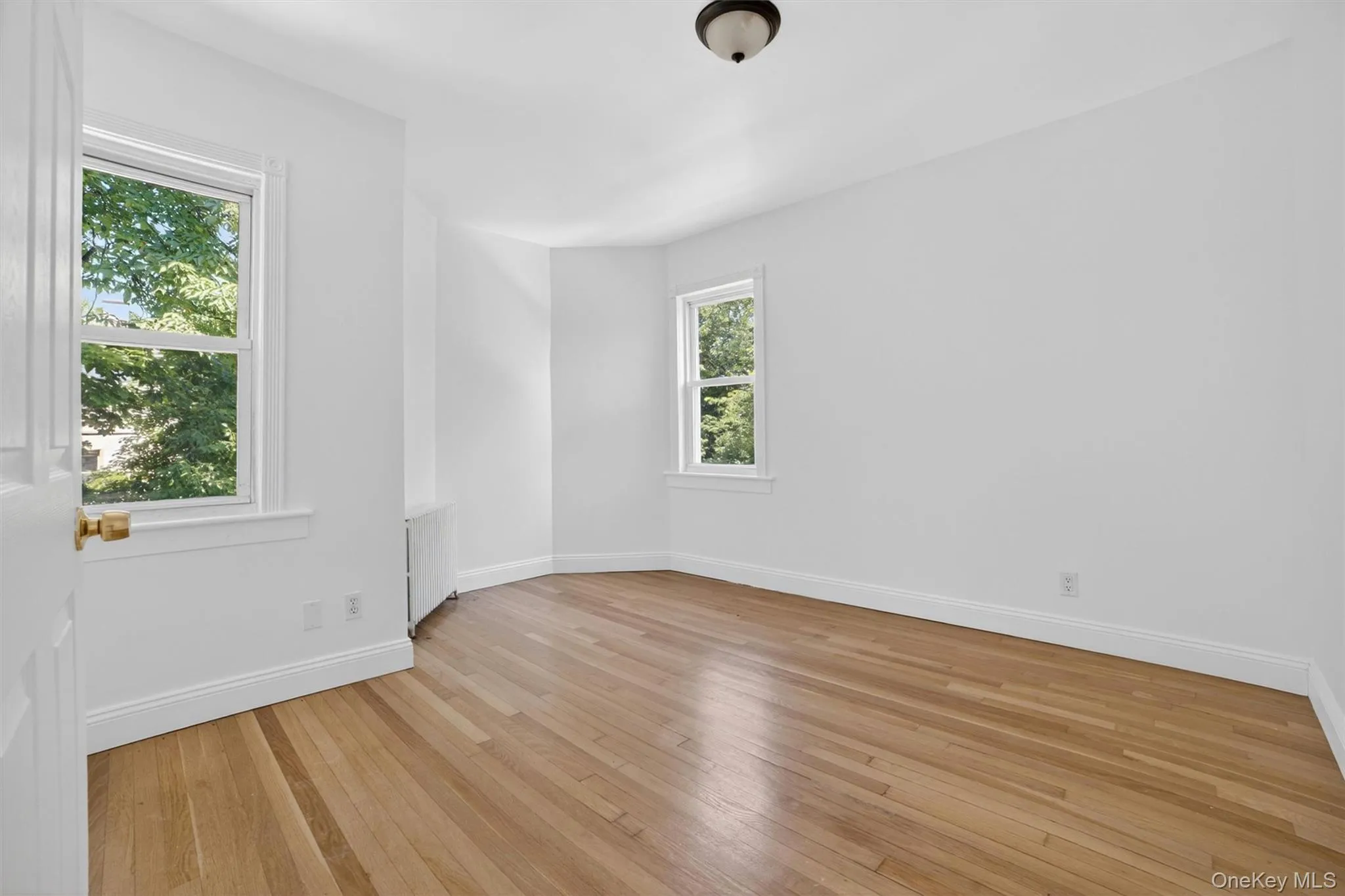 15 Desmond Avenue, Yonkers, NY, 4 Bedrooms Bedrooms, 9 Rooms Rooms,2 BathroomsBathrooms,Residential,For Rent,Desmond,0,1007026 15 Desmond Avenue, Yonkers, NY, 4 Bedrooms Bedrooms, 9 Rooms Rooms,2 BathroomsBathrooms,Residential,For Rent,Desmond,0,1007026