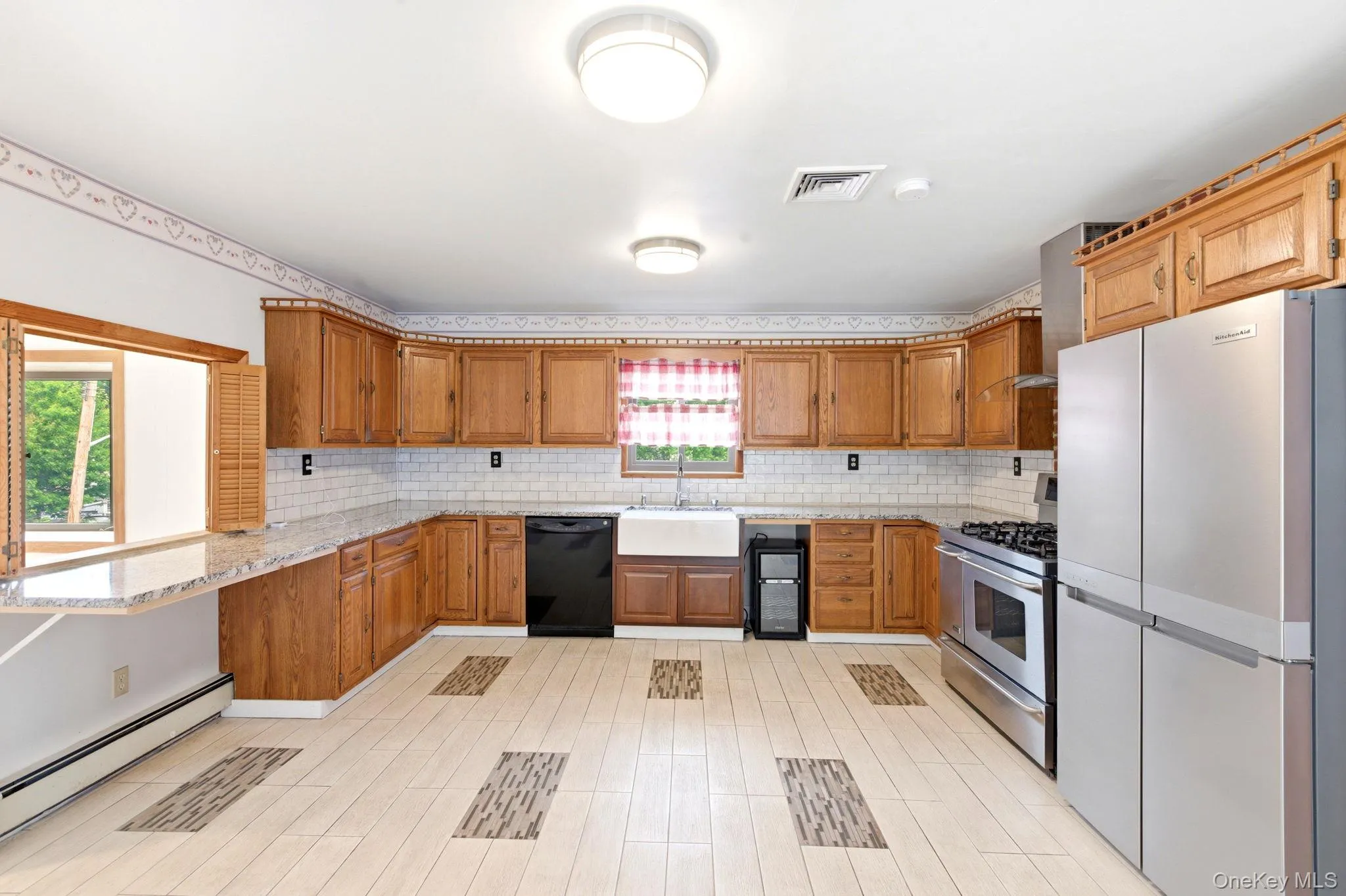 138 Arthur Avenue, Mount Pleasant, NY, 6 Bedrooms Bedrooms, 11 Rooms Rooms,4 BathroomsBathrooms,Residential,For Rent,Arthur,0,1007027 138 Arthur Avenue, Mount Pleasant, NY, 6 Bedrooms Bedrooms, 11 Rooms Rooms,4 BathroomsBathrooms,Residential,For Rent,Arthur,0,1007027