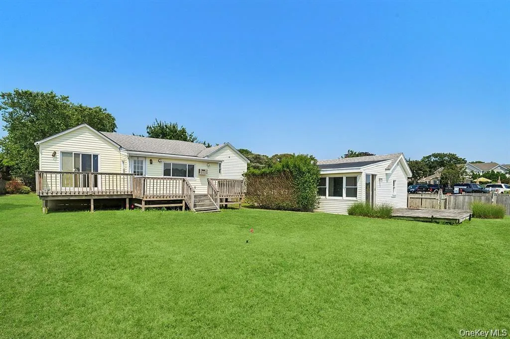 35 b Gardners Lane, Southampton, NY, 4 Bedrooms Bedrooms, 8 Rooms Rooms,5 BathroomsBathrooms,Residential Lease,For Rent,Gardners,0,1007030 35 b Gardners Lane, Southampton, NY, 4 Bedrooms Bedrooms, 8 Rooms Rooms,5 BathroomsBathrooms,Residential Lease,For Rent,Gardners,0,1007030