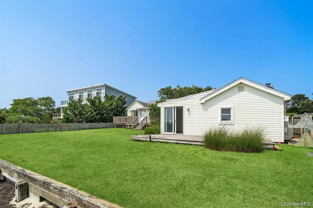 35 b Gardners Lane, Southampton, NY, 4 Bedrooms Bedrooms, 8 Rooms Rooms,5 BathroomsBathrooms,Residential Lease,For Rent,Gardners,0,1007030 35 b Gardners Lane, Southampton, NY, 4 Bedrooms Bedrooms, 8 Rooms Rooms,5 BathroomsBathrooms,Residential Lease,For Rent,Gardners,0,1007030