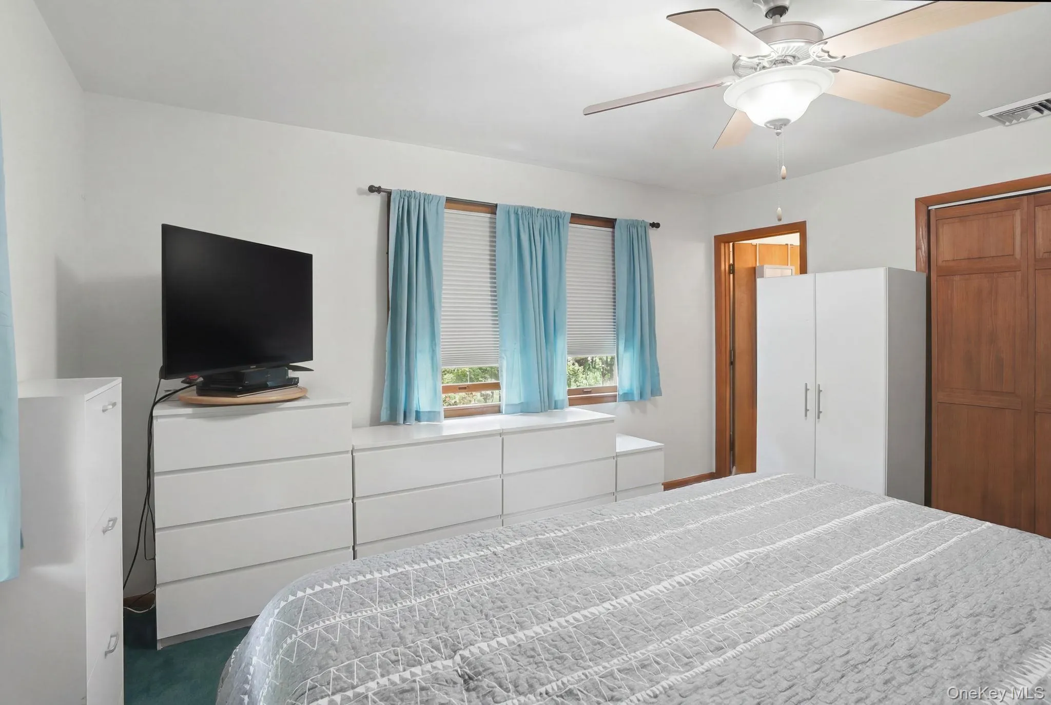 163 Van Keuren Avenue, Crawford, NY, 3 Bedrooms Bedrooms, 9 Rooms Rooms,3 BathroomsBathrooms,Residential,For Rent,Van Keuren,0,1007034 163 Van Keuren Avenue, Crawford, NY, 3 Bedrooms Bedrooms, 9 Rooms Rooms,3 BathroomsBathrooms,Residential,For Rent,Van Keuren,0,1007034