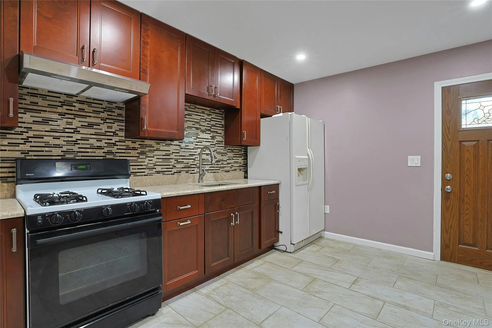17 Quaspeak Road, Clarkstown, NY, 5 Bedrooms Bedrooms, 9 Rooms Rooms,3 BathroomsBathrooms,Residential,For Rent,Quaspeak,0,1007035 17 Quaspeak Road, Clarkstown, NY, 5 Bedrooms Bedrooms, 9 Rooms Rooms,3 BathroomsBathrooms,Residential,For Rent,Quaspeak,0,1007035