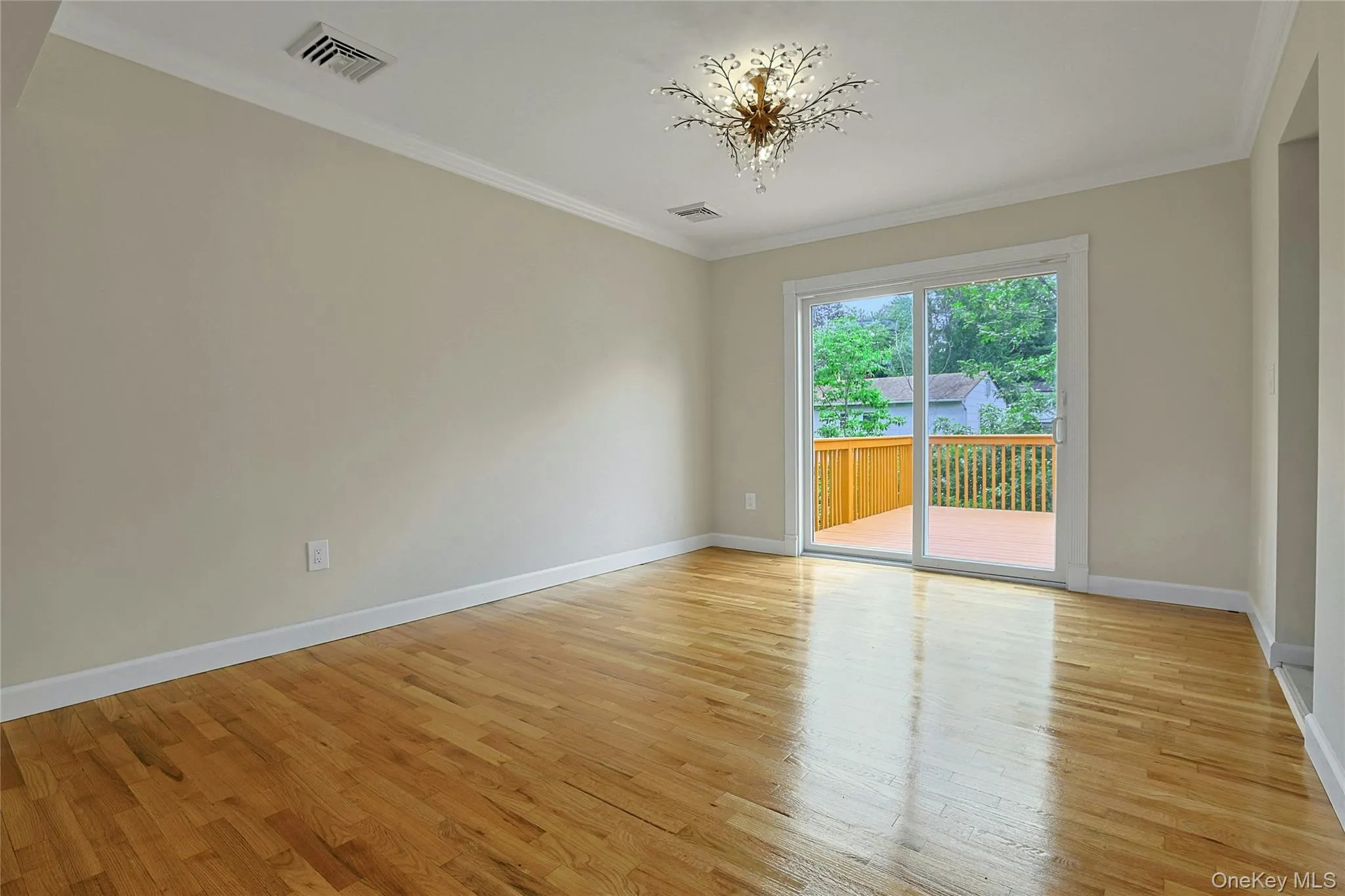 17 Quaspeak Road, Clarkstown, NY, 5 Bedrooms Bedrooms, 9 Rooms Rooms,3 BathroomsBathrooms,Residential,For Rent,Quaspeak,0,1007035 17 Quaspeak Road, Clarkstown, NY, 5 Bedrooms Bedrooms, 9 Rooms Rooms,3 BathroomsBathrooms,Residential,For Rent,Quaspeak,0,1007035