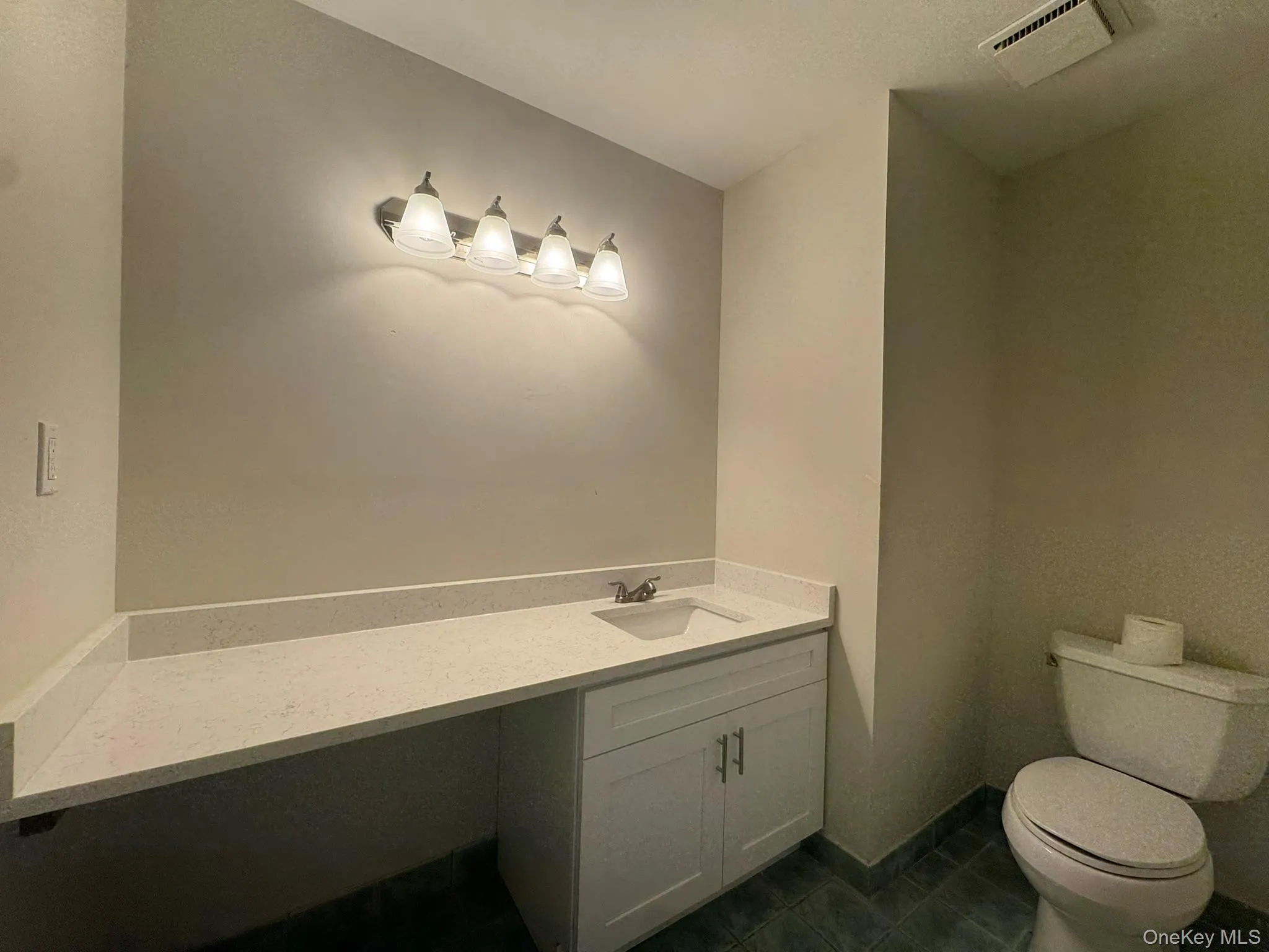 368 Woodbridge Drive, Brookhaven, NY, 2 Bedrooms Bedrooms, 6 Rooms Rooms,1 BathroomBathrooms,Residential,For Rent,Woodbridge,0,1007038 368 Woodbridge Drive, Brookhaven, NY, 2 Bedrooms Bedrooms, 6 Rooms Rooms,1 BathroomBathrooms,Residential,For Rent,Woodbridge,0,1007038