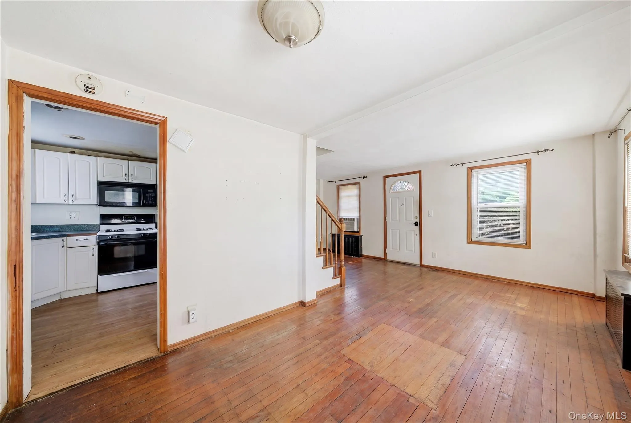 606 Irene Street, Hempstead, NY, 3 Bedrooms Bedrooms, 7 Rooms Rooms,2 BathroomsBathrooms,Residential,For Rent,Irene,0,1007042 606 Irene Street, Hempstead, NY, 3 Bedrooms Bedrooms, 7 Rooms Rooms,2 BathroomsBathrooms,Residential,For Rent,Irene,0,1007042