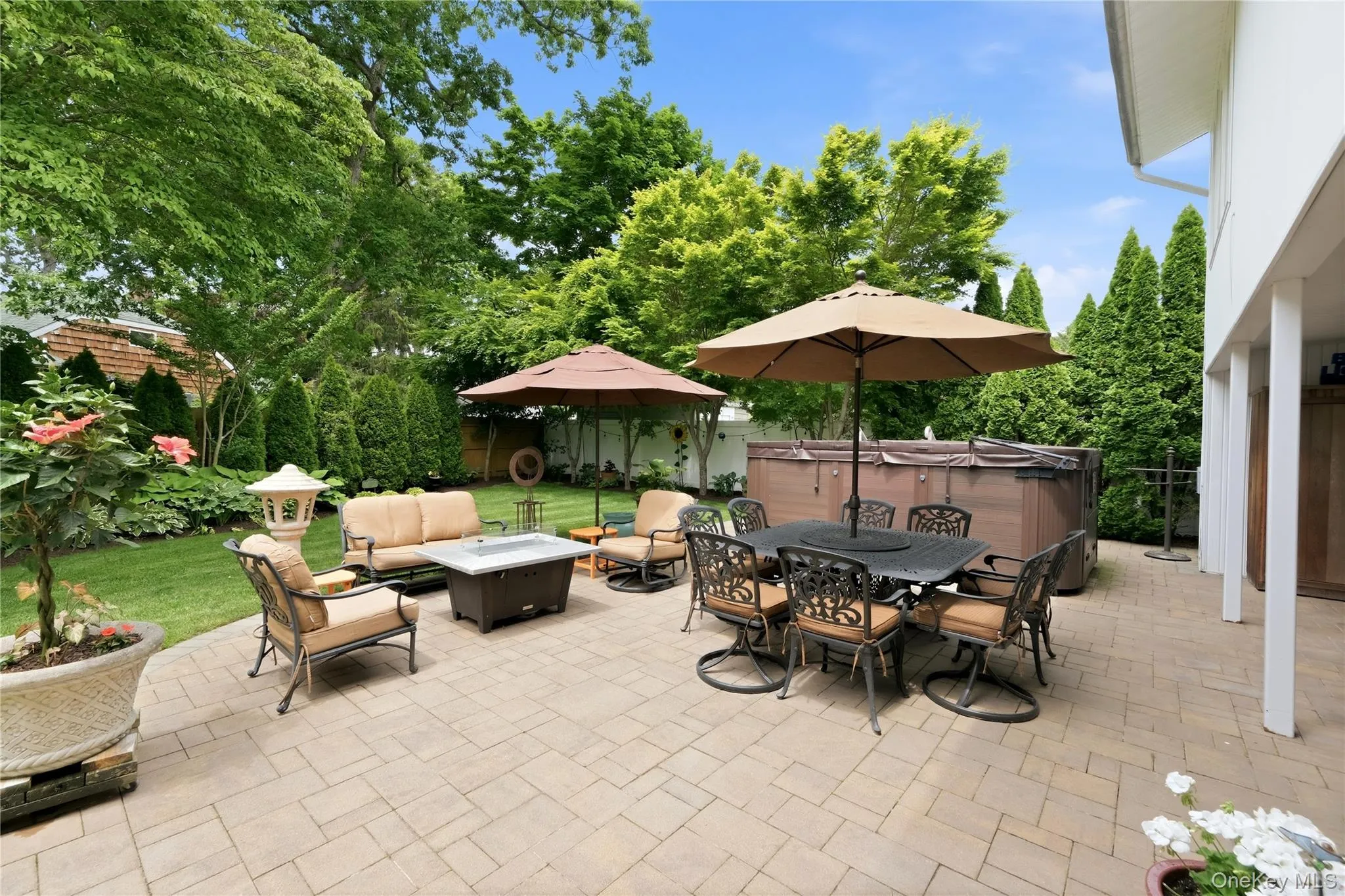 16 Wildwood Court, Islip, NY, 5 Bedrooms Bedrooms, 9 Rooms Rooms,4 BathroomsBathrooms,Residential,For Rent,Wildwood,0,1007043 16 Wildwood Court, Islip, NY, 5 Bedrooms Bedrooms, 9 Rooms Rooms,4 BathroomsBathrooms,Residential,For Rent,Wildwood,0,1007043