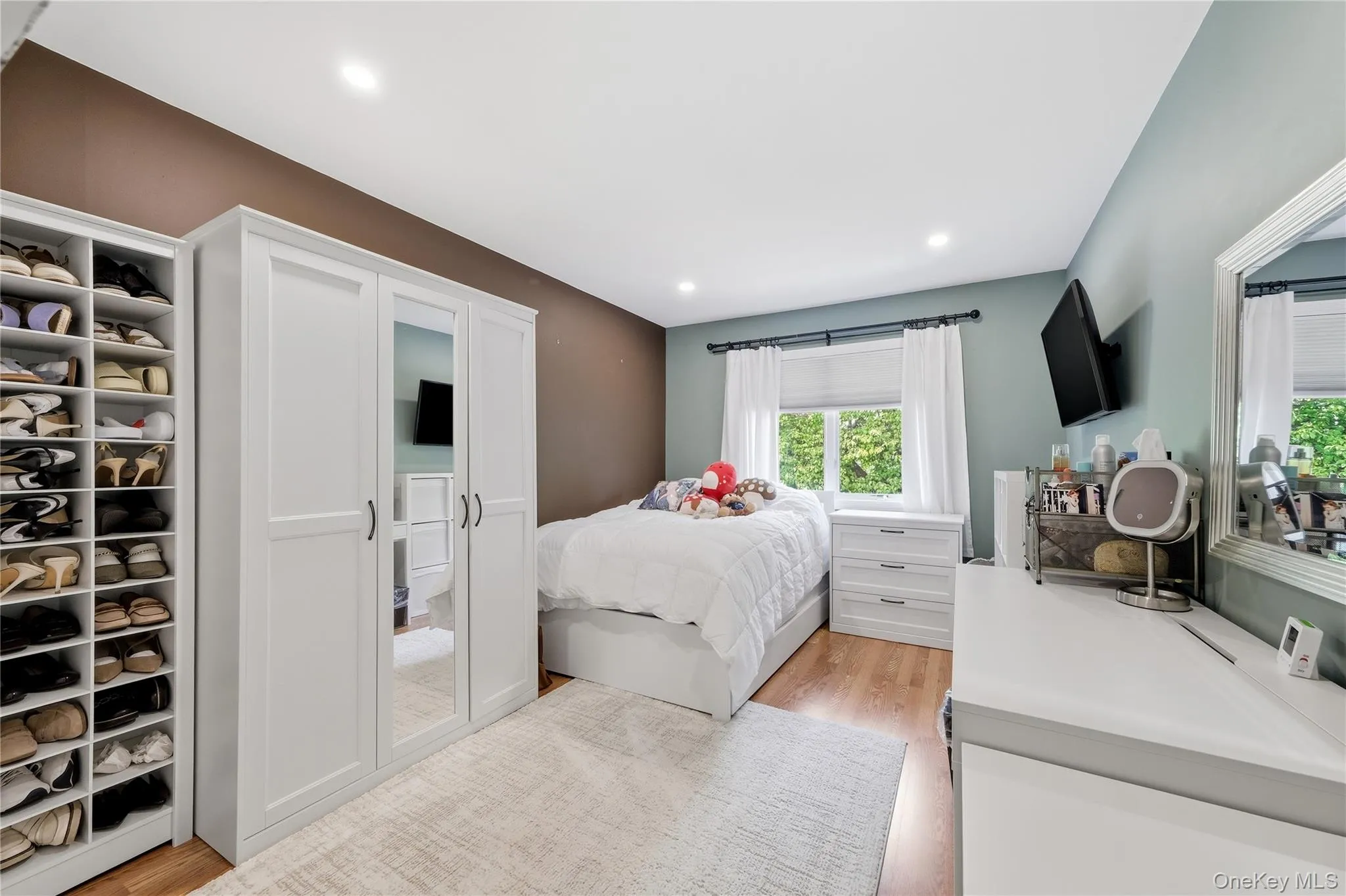 16 Wildwood Court, Islip, NY, 5 Bedrooms Bedrooms, 9 Rooms Rooms,4 BathroomsBathrooms,Residential,For Rent,Wildwood,0,1007043 16 Wildwood Court, Islip, NY, 5 Bedrooms Bedrooms, 9 Rooms Rooms,4 BathroomsBathrooms,Residential,For Rent,Wildwood,0,1007043