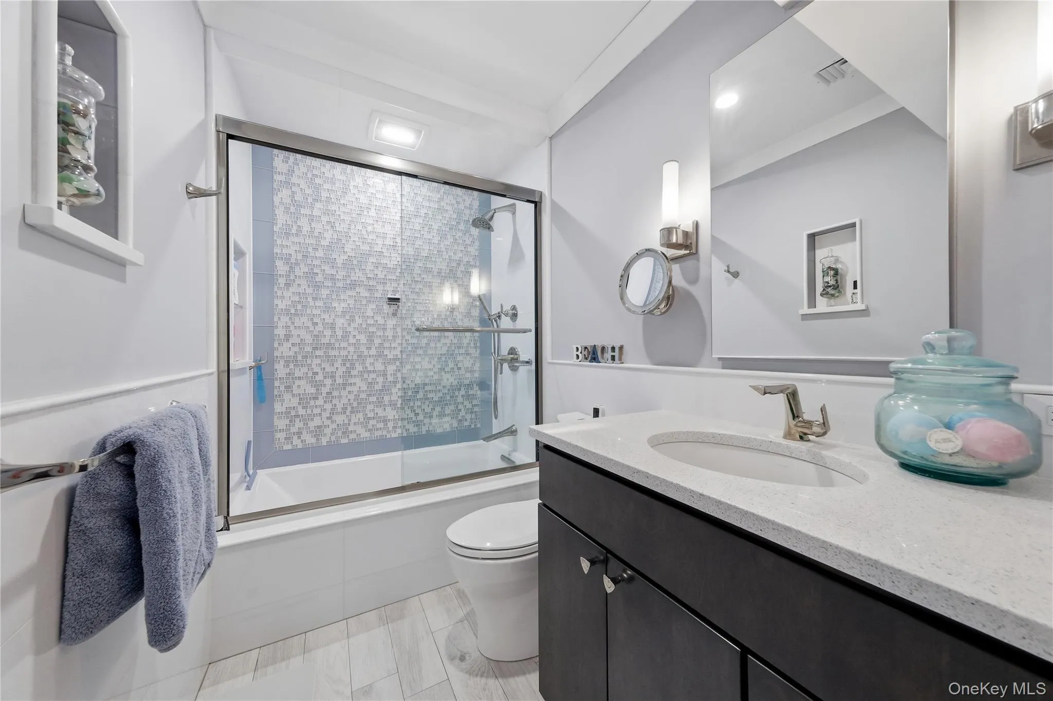 16 Wildwood Court, Islip, NY, 5 Bedrooms Bedrooms, 9 Rooms Rooms,4 BathroomsBathrooms,Residential,For Rent,Wildwood,0,1007043 16 Wildwood Court, Islip, NY, 5 Bedrooms Bedrooms, 9 Rooms Rooms,4 BathroomsBathrooms,Residential,For Rent,Wildwood,0,1007043