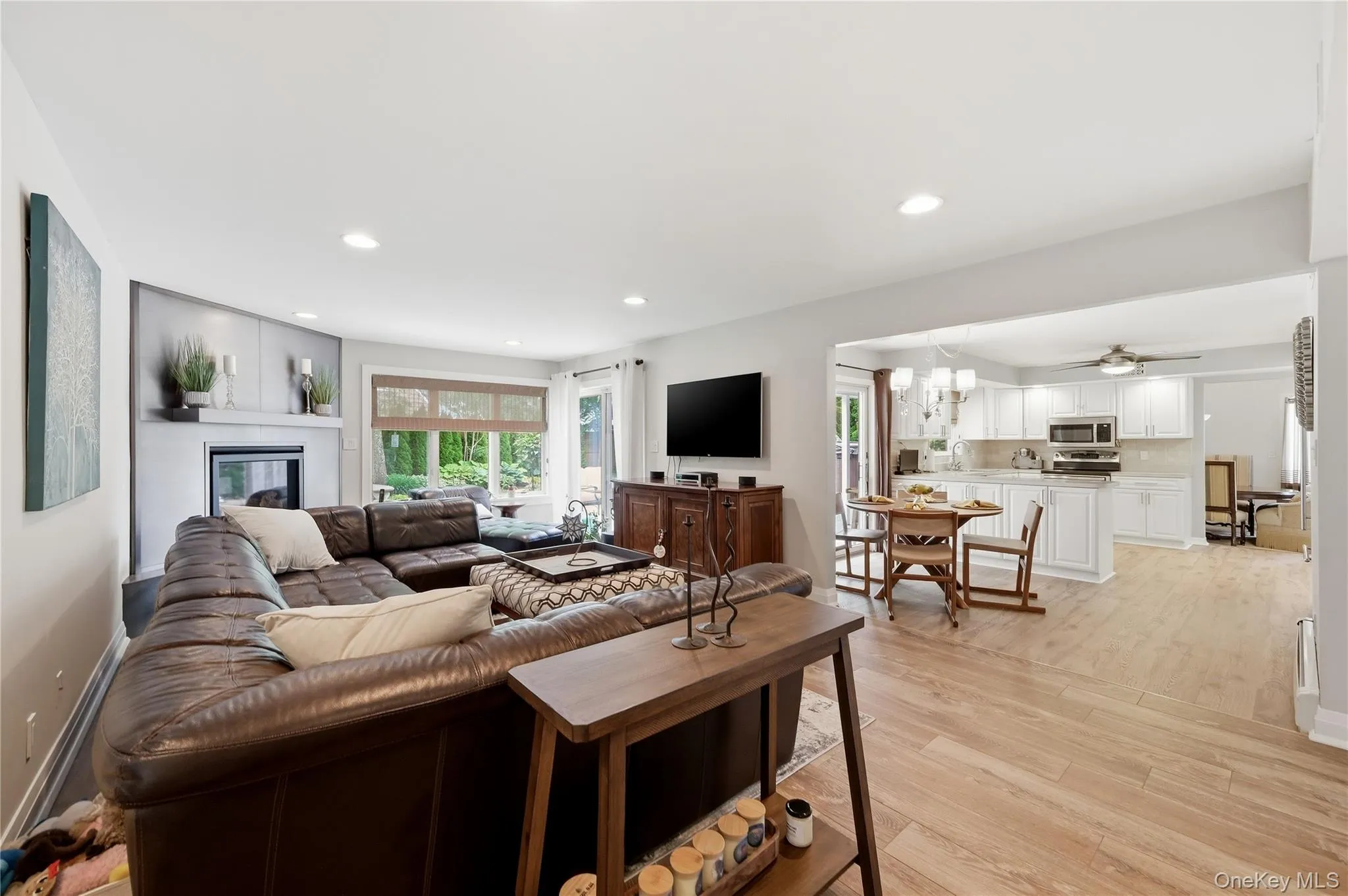 16 Wildwood Court, Islip, NY, 5 Bedrooms Bedrooms, 9 Rooms Rooms,4 BathroomsBathrooms,Residential,For Rent,Wildwood,0,1007043 16 Wildwood Court, Islip, NY, 5 Bedrooms Bedrooms, 9 Rooms Rooms,4 BathroomsBathrooms,Residential,For Rent,Wildwood,0,1007043