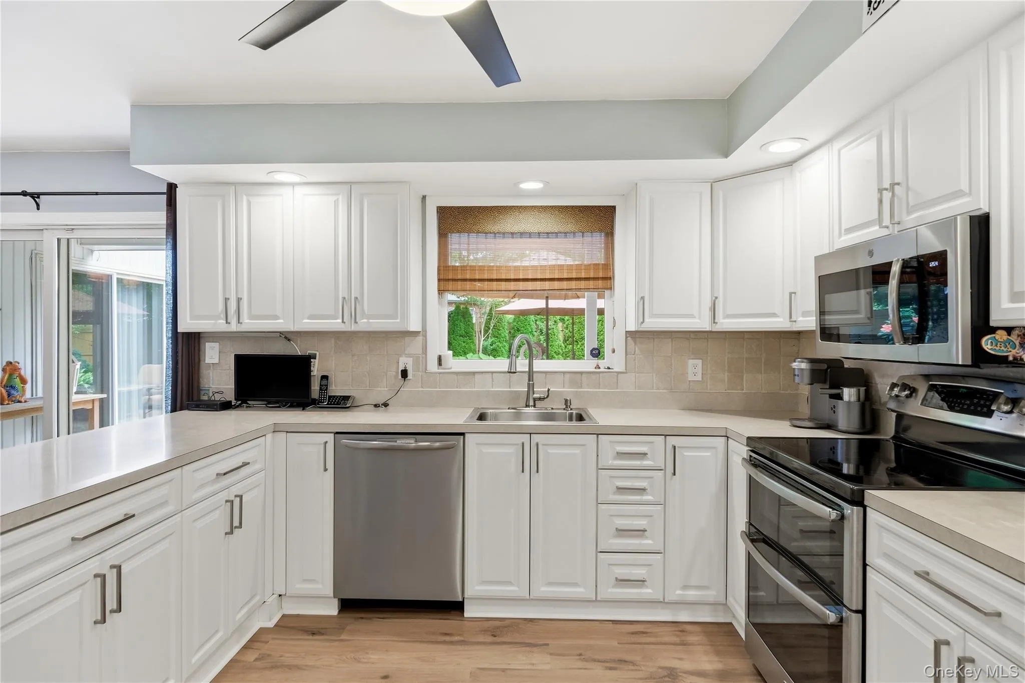 16 Wildwood Court, Islip, NY, 5 Bedrooms Bedrooms, 9 Rooms Rooms,4 BathroomsBathrooms,Residential,For Rent,Wildwood,0,1007043 16 Wildwood Court, Islip, NY, 5 Bedrooms Bedrooms, 9 Rooms Rooms,4 BathroomsBathrooms,Residential,For Rent,Wildwood,0,1007043